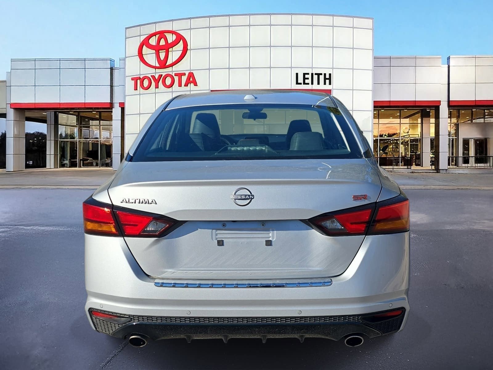 2023 Nissan Altima 2.5 SR