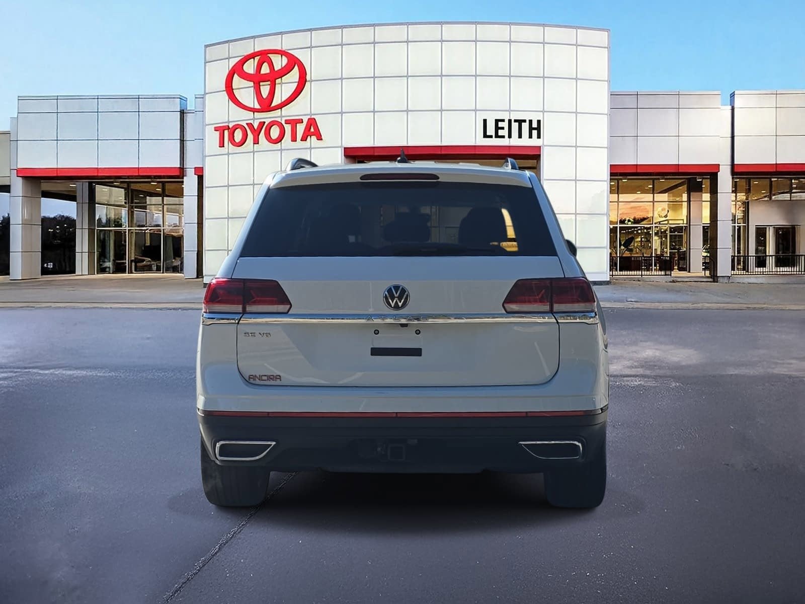 2023 Volkswagen Atlas 3.6L V6 SE w/Technology