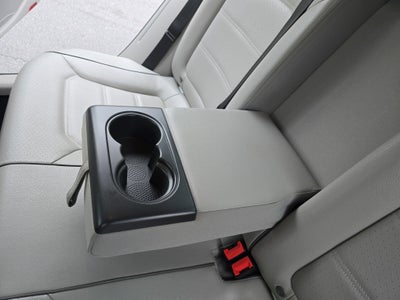 2018 Volkswagen Passat R-Line