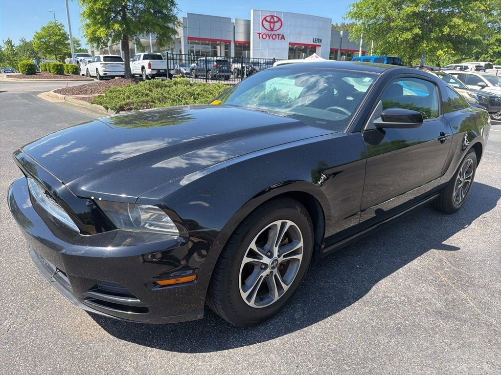 2013 Ford Mustang V6