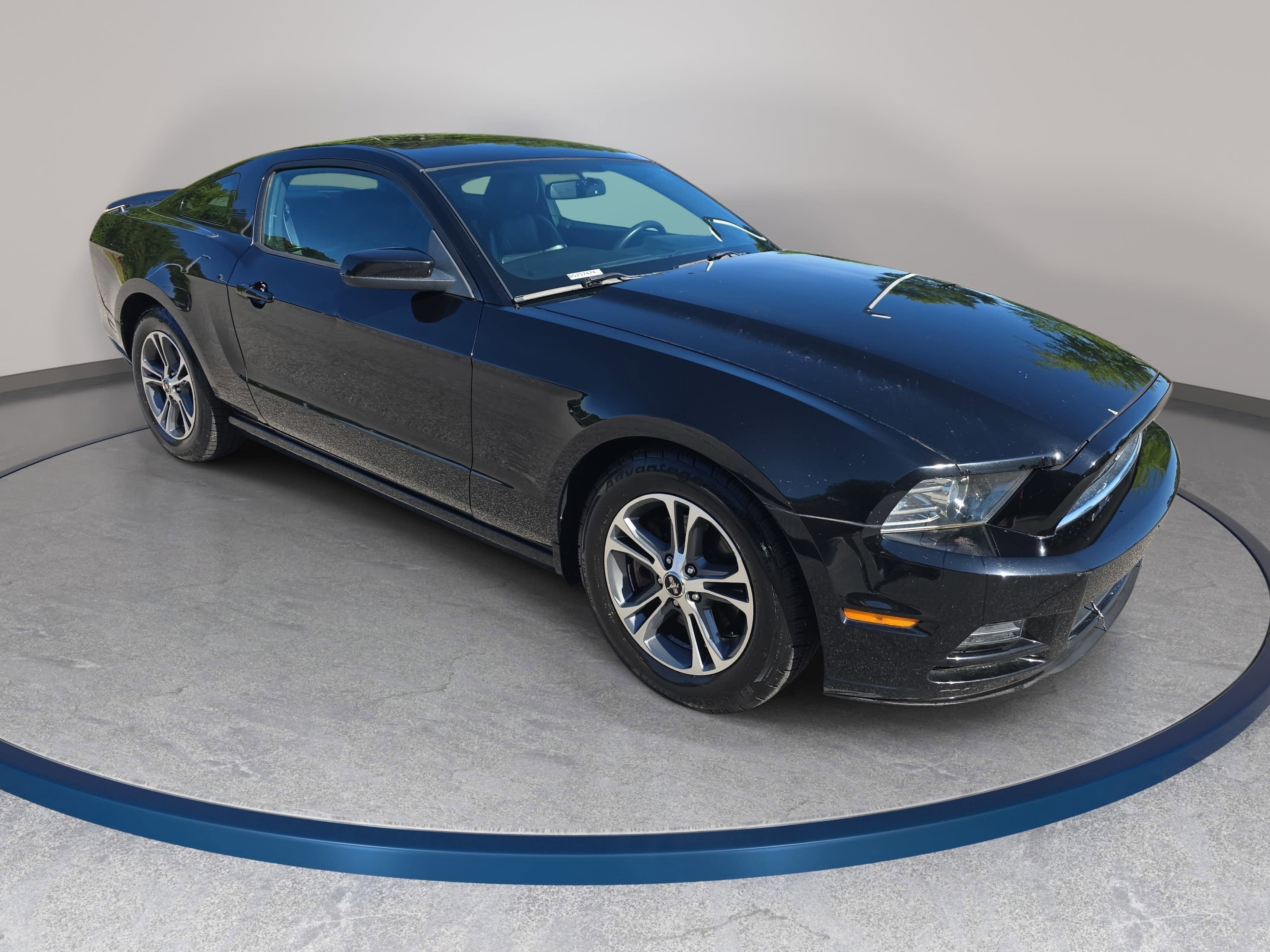 2013 Ford Mustang V6