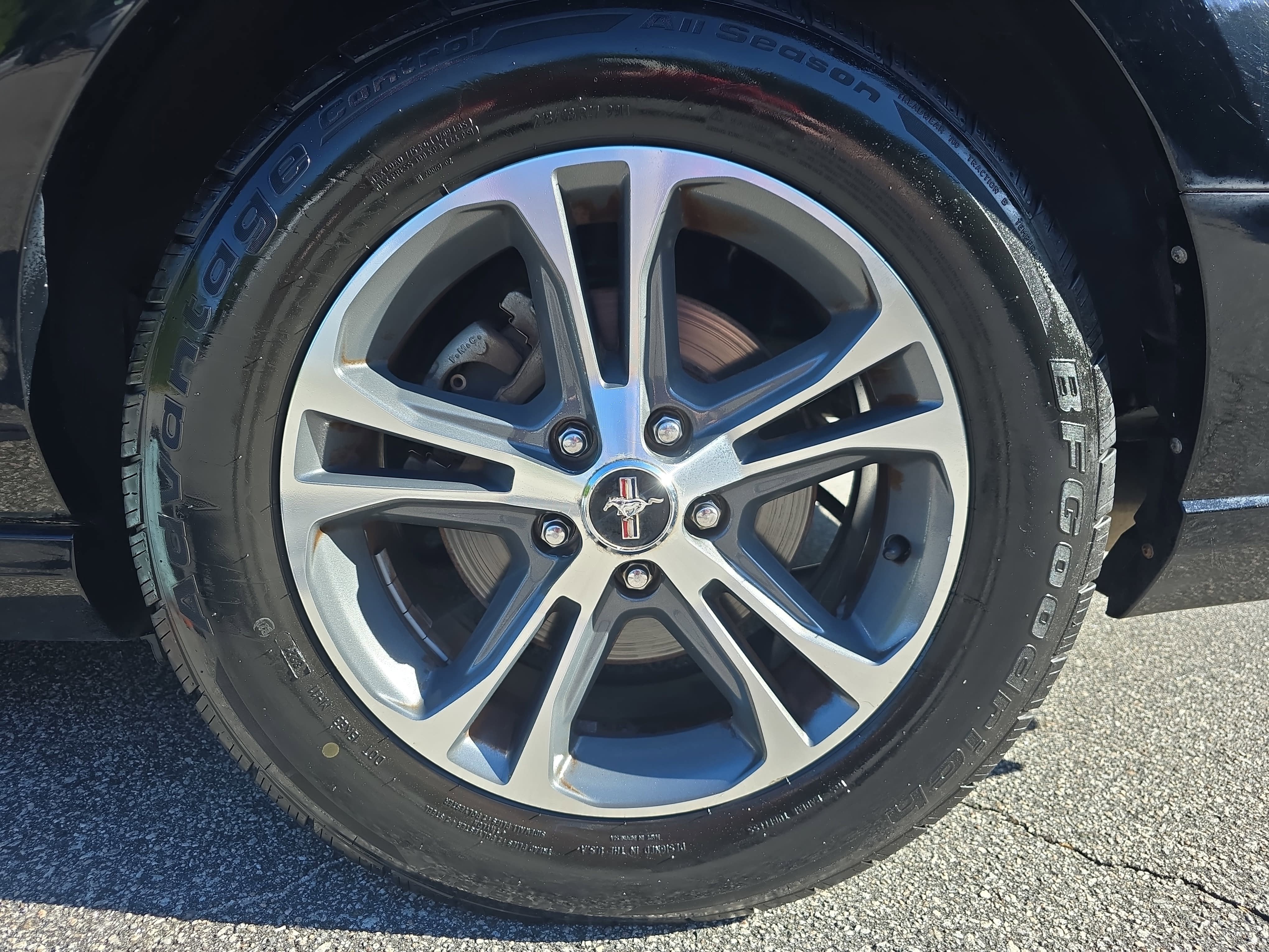 2013 Ford Mustang V6 Premium