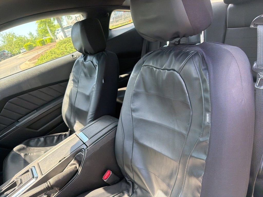 2013 Ford Mustang V6