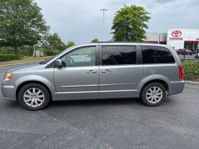 2013 Chrysler Town & Country Touring