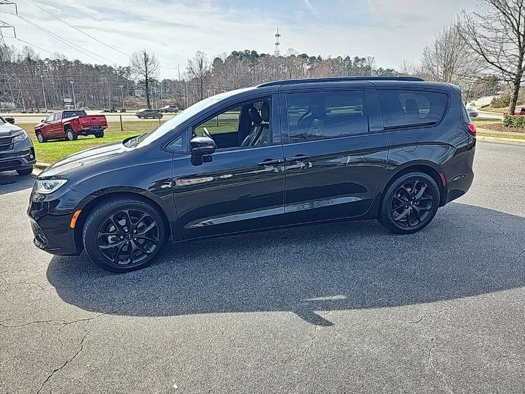 2023 Chrysler Pacifica Touring L