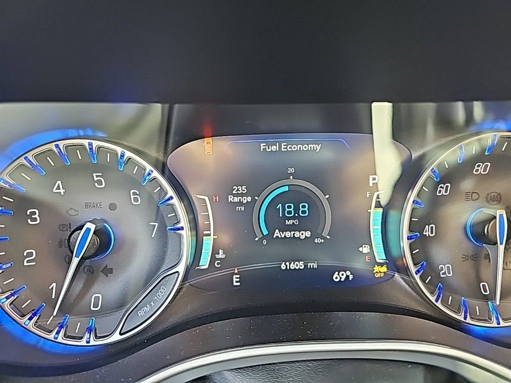 2023 Chrysler Pacifica Touring L