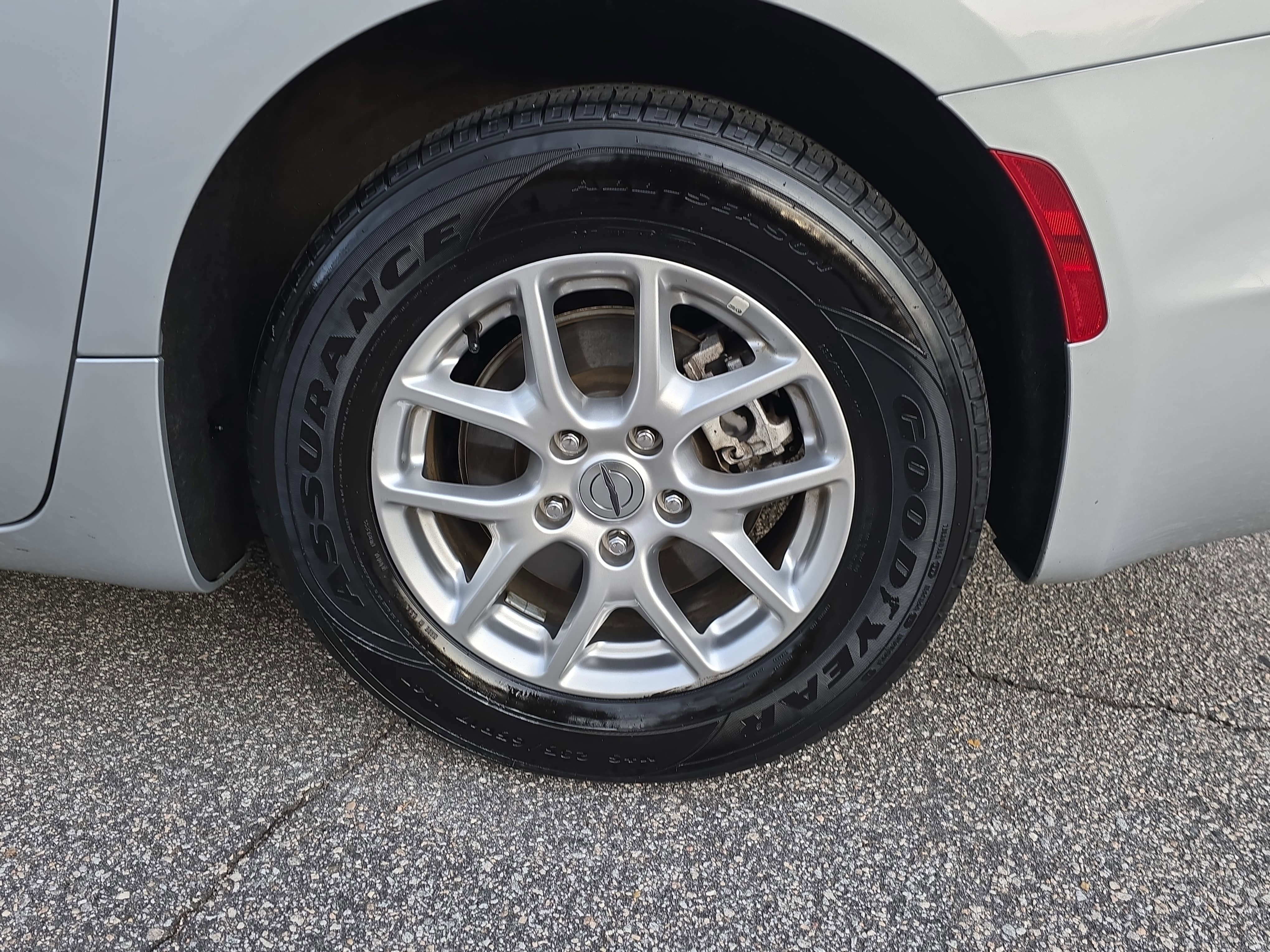 2024 Chrysler Pacifica Touring L