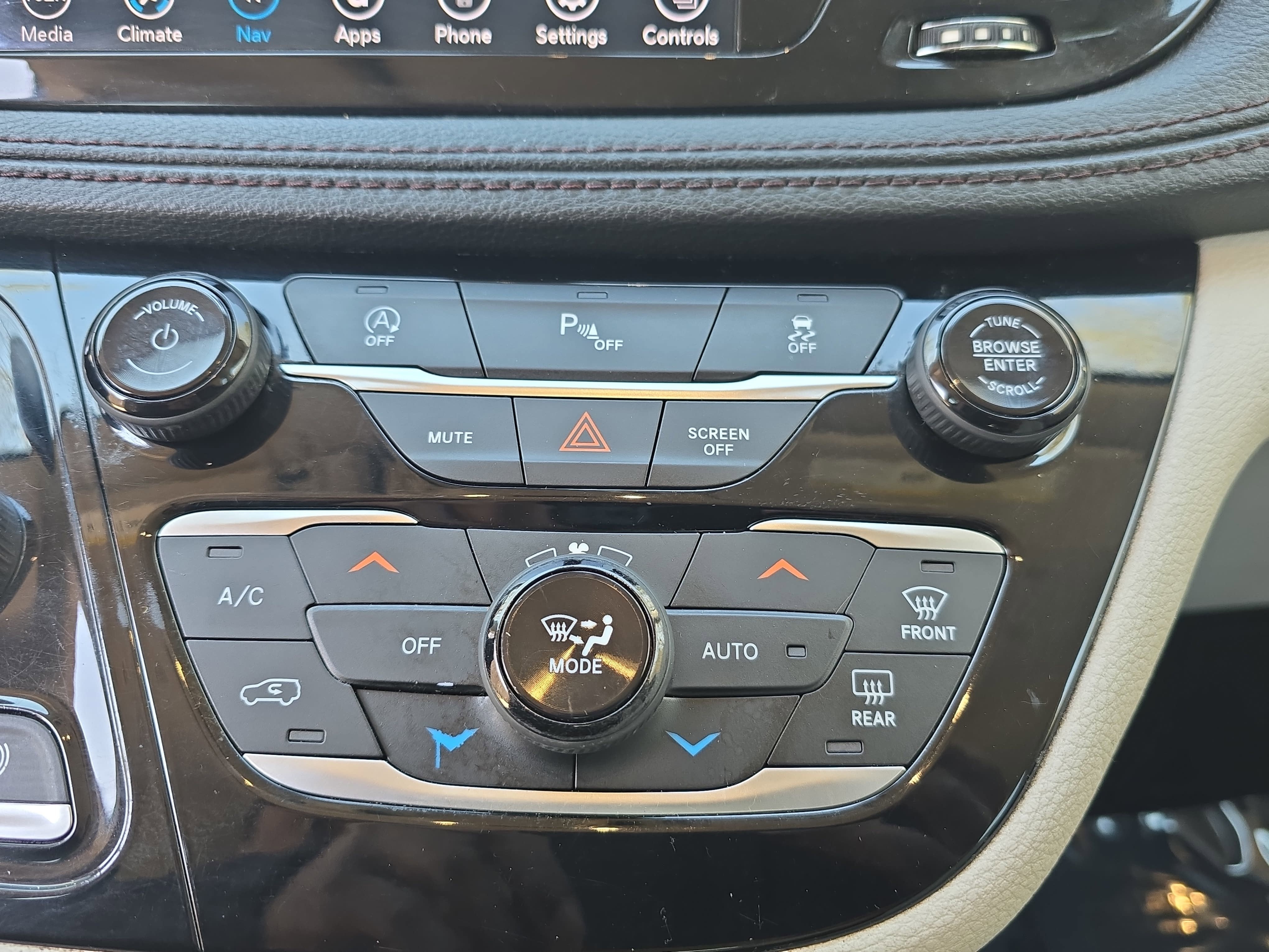 2020 Chrysler Pacifica Limited