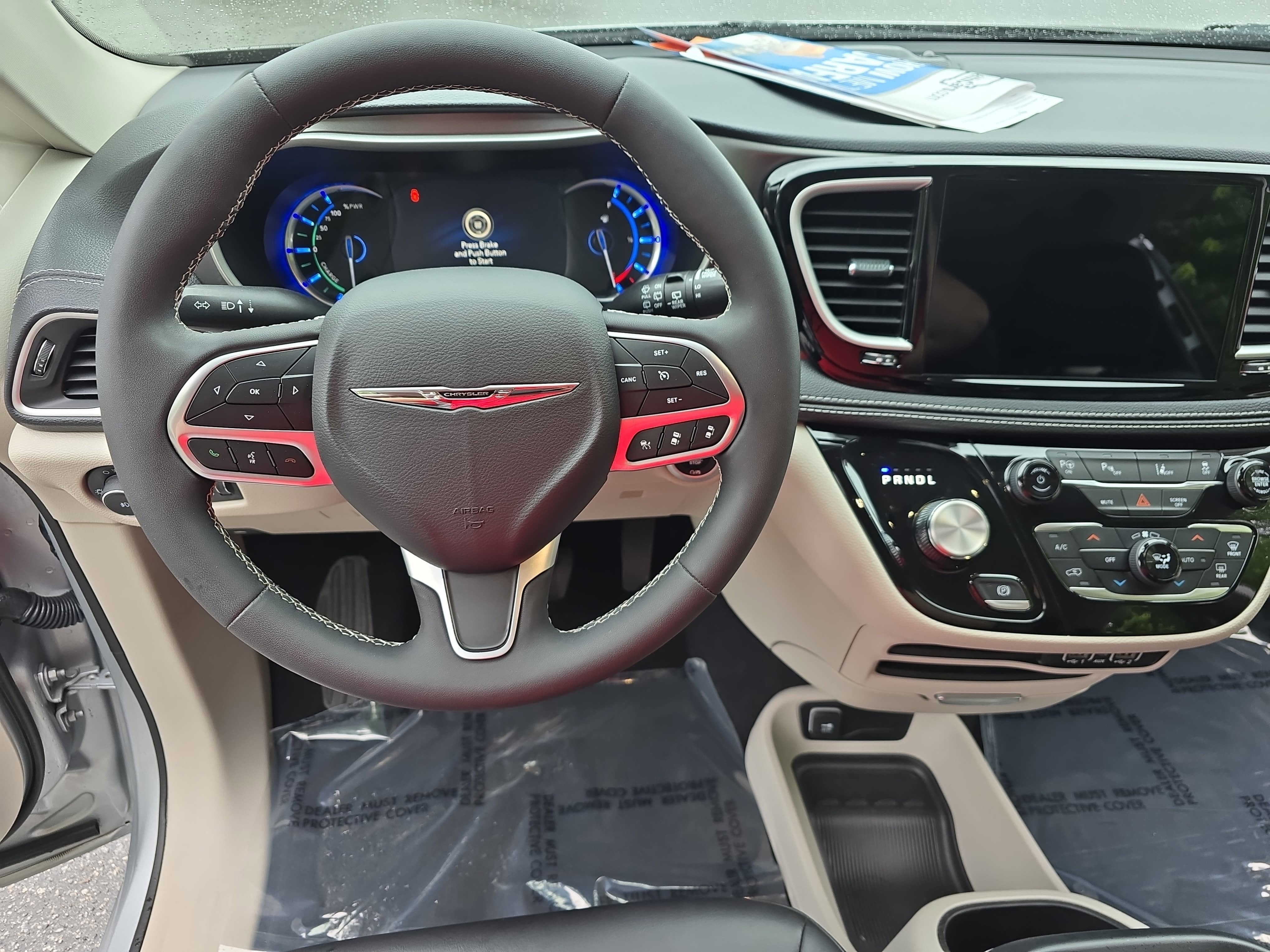 2023 Chrysler Pacifica Hybrid Hybrid Touring L