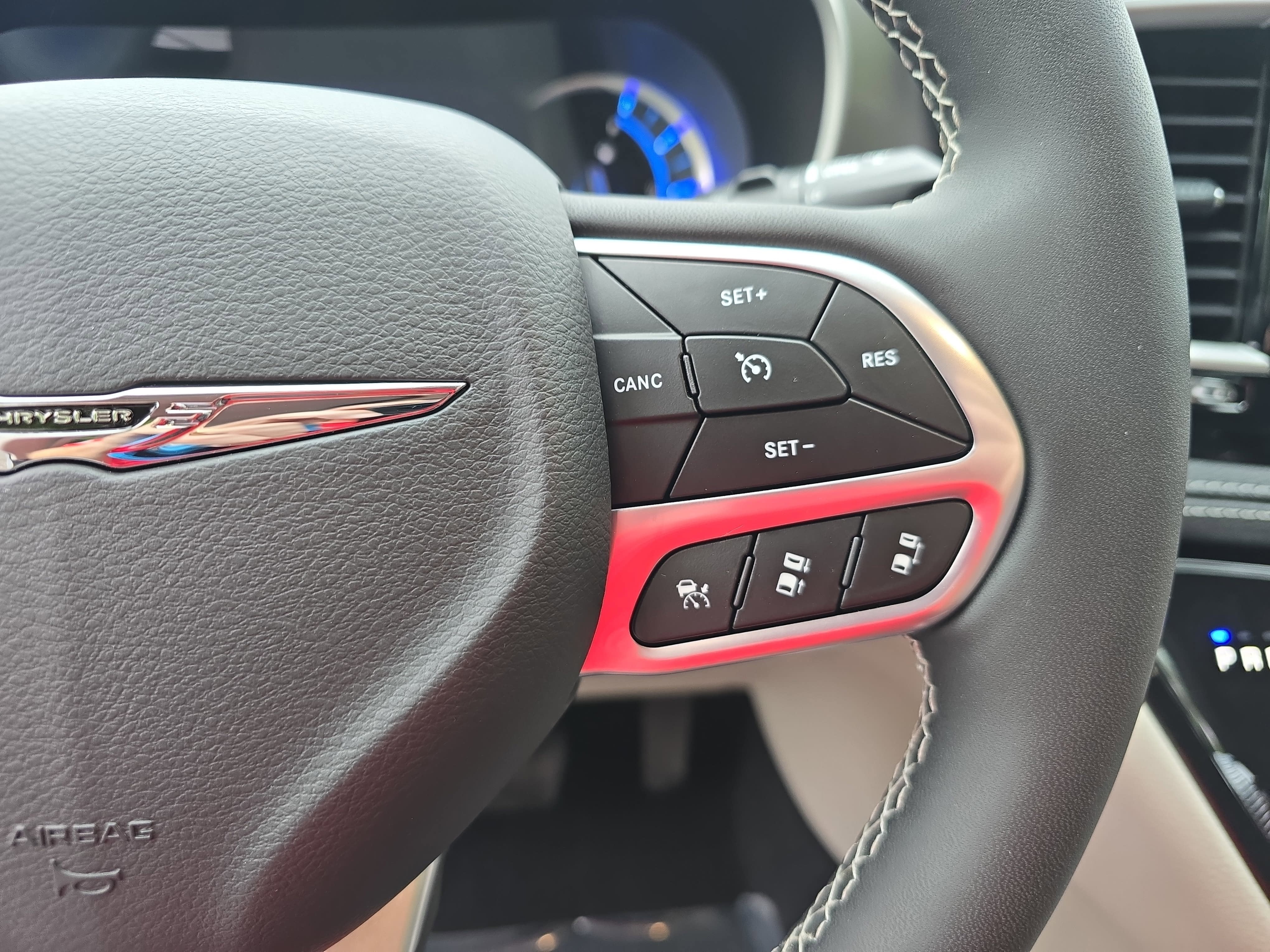 2023 Chrysler Pacifica Hybrid Hybrid Touring L