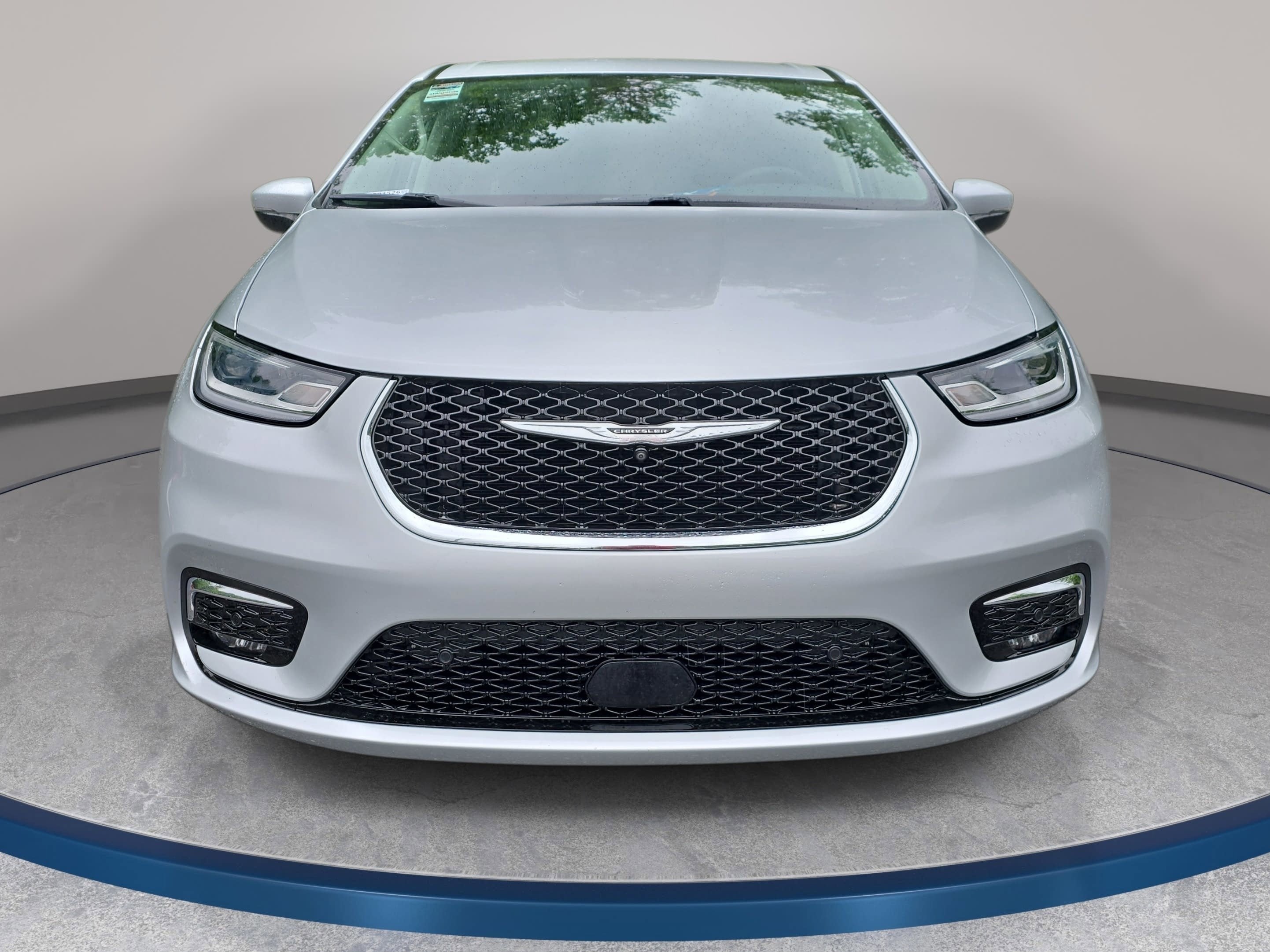 2023 Chrysler Pacifica Hybrid Hybrid Touring L