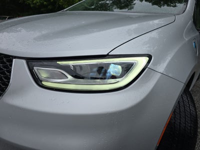 2023 Chrysler Pacifica Hybrid Hybrid Touring L