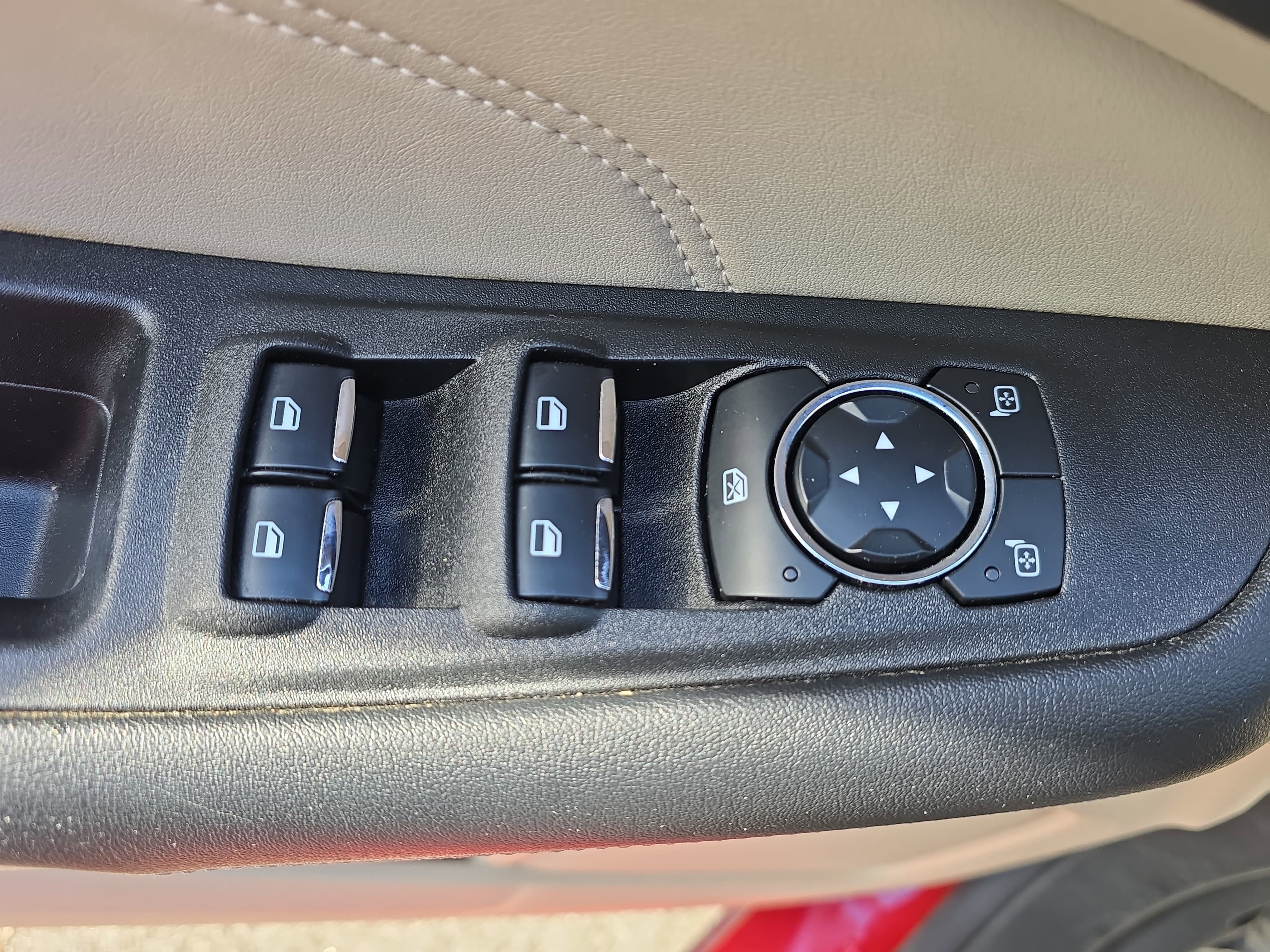 2023 Ford Edge Titanium