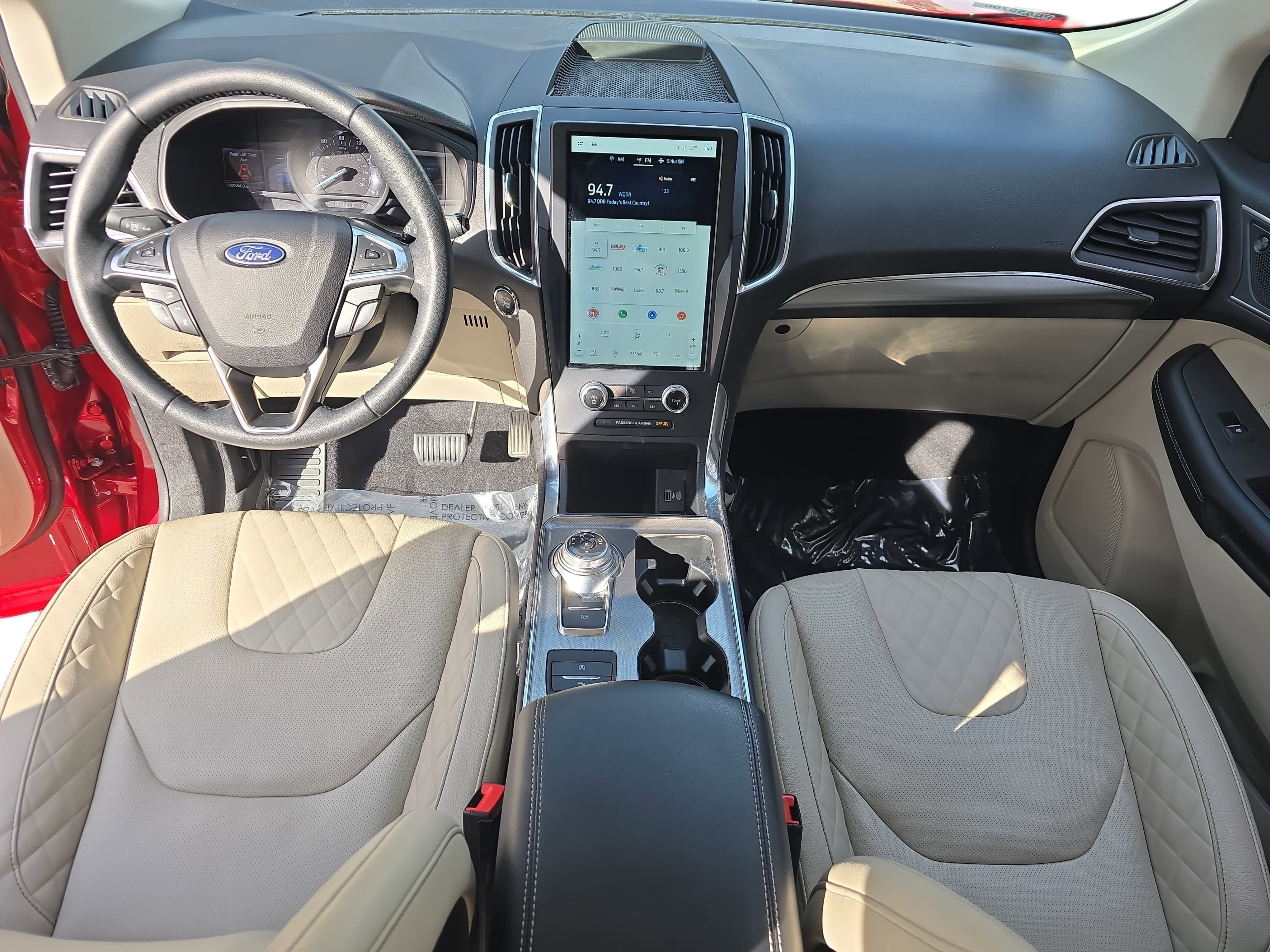 2023 Ford Edge Titanium