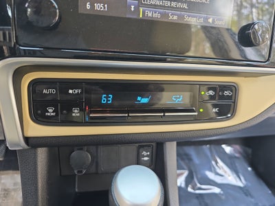 2017 Toyota Corolla LE ECO