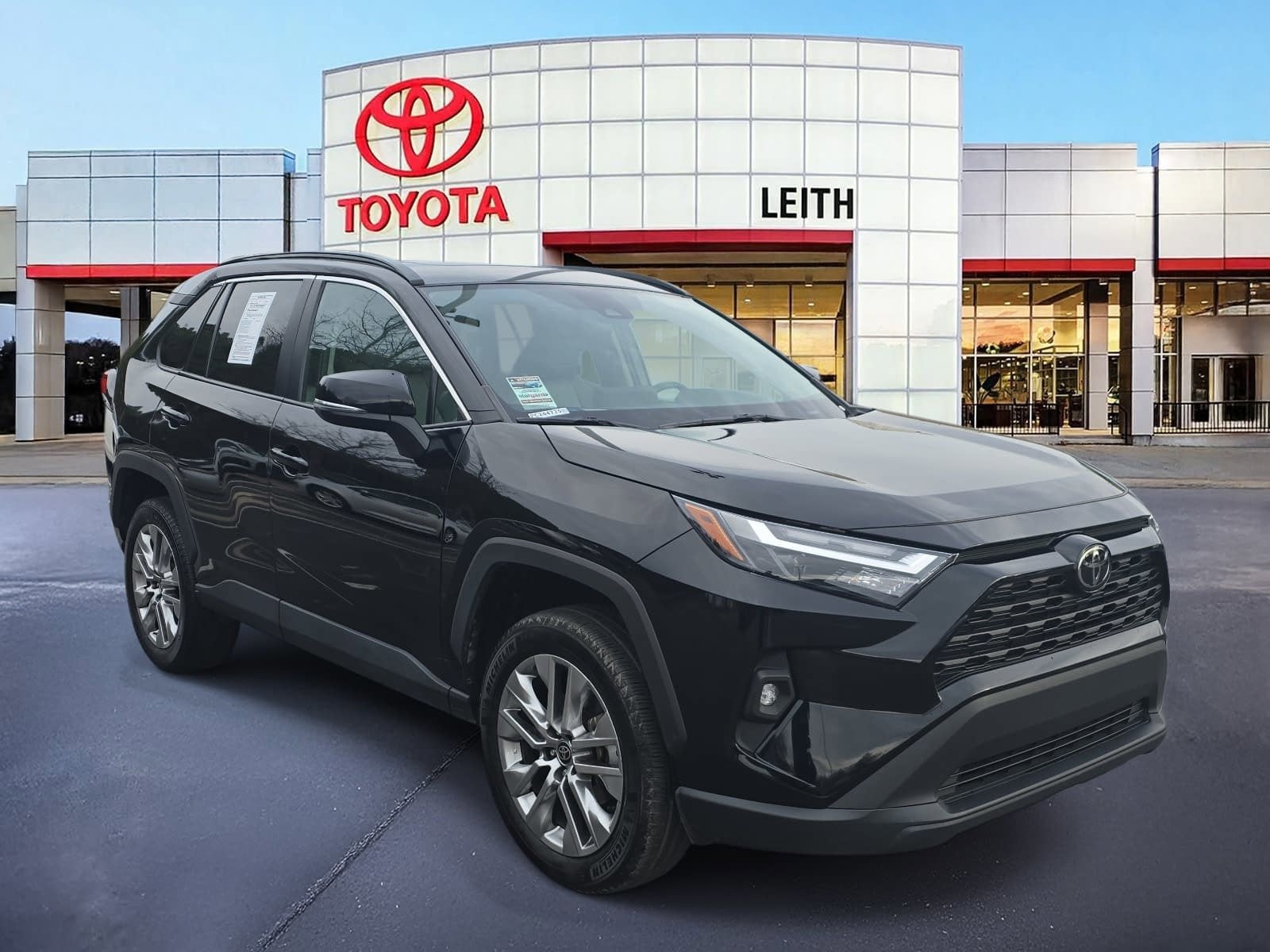2023 Toyota RAV4 XLE Premium
