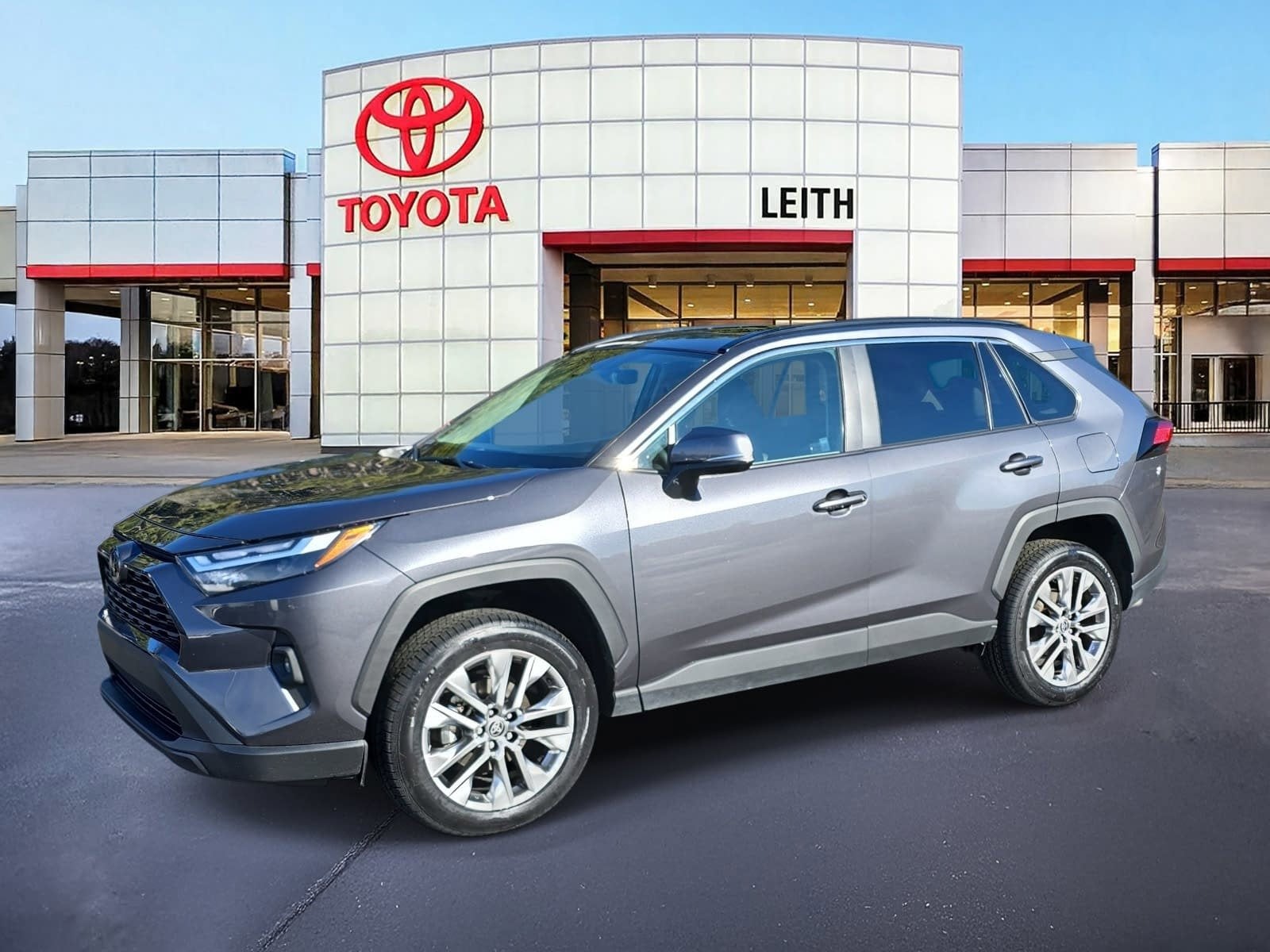2023 Toyota RAV4 XLE Premium