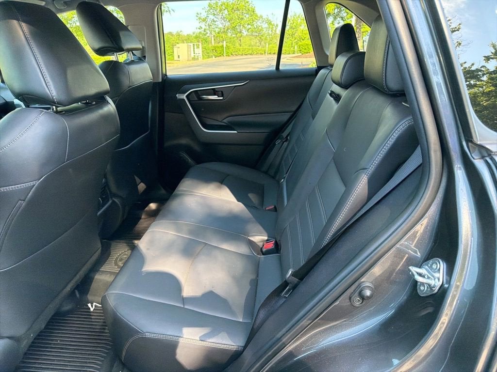 2022 Toyota RAV4 XLE Premium