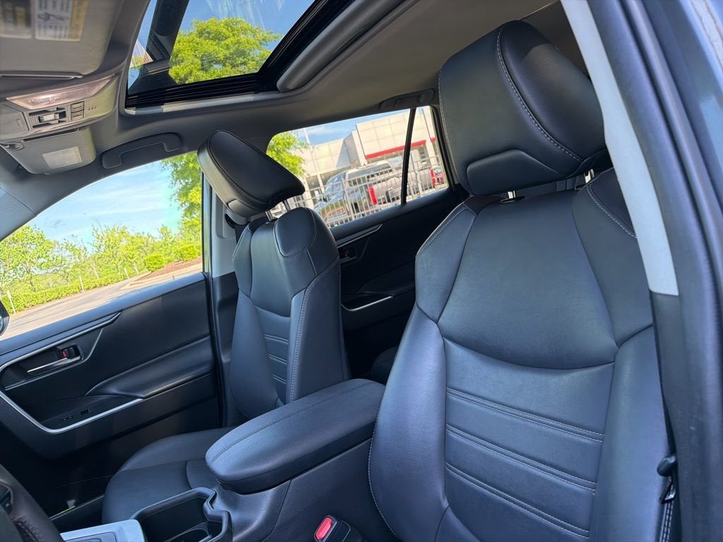 2022 Toyota RAV4 XLE Premium