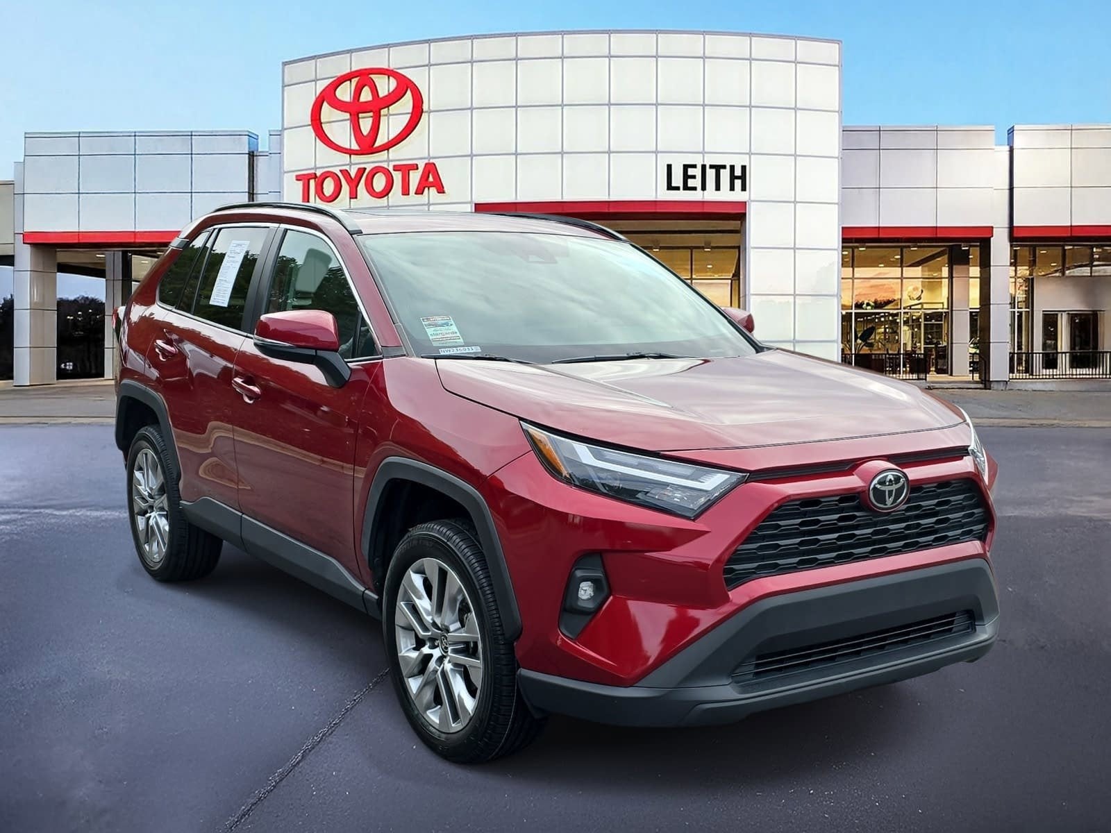 2022 Toyota RAV4 XLE Premium