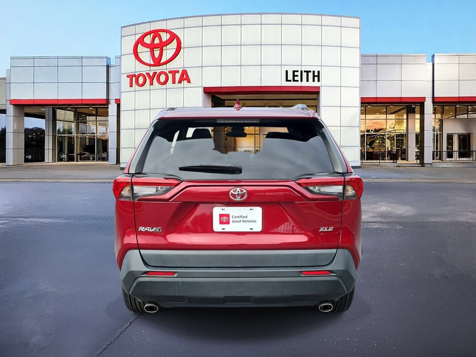 2022 Toyota RAV4 XLE Premium