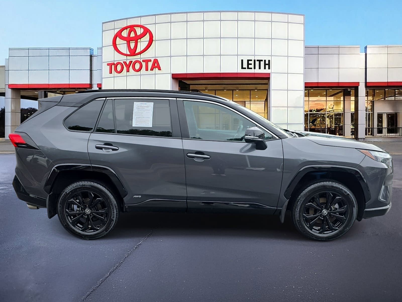 2024 Toyota RAV4 Hybrid Hybrid XSE