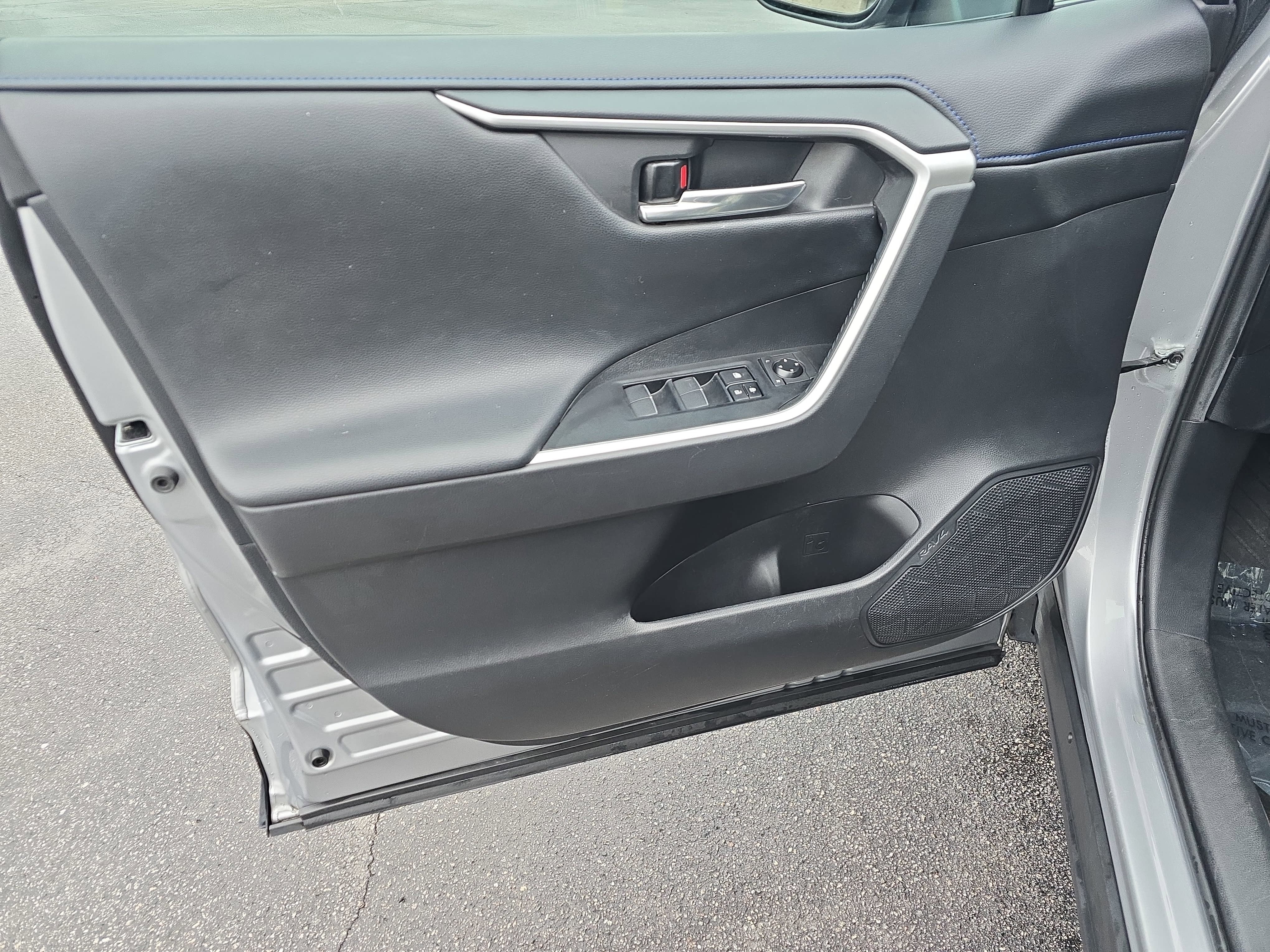 2019 Toyota RAV4 Hybrid Hybrid XSE