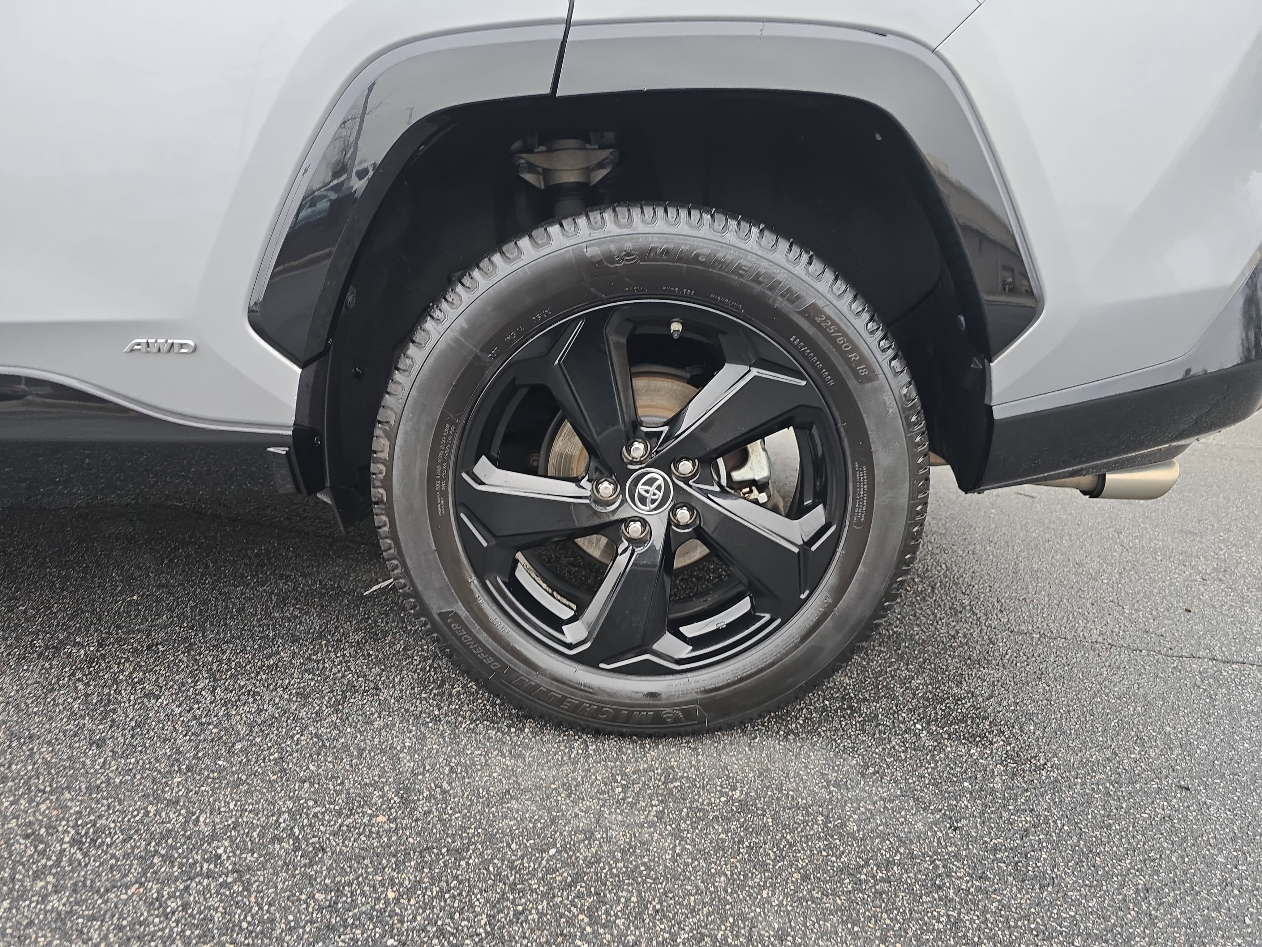 2019 Toyota RAV4 Hybrid Hybrid XSE