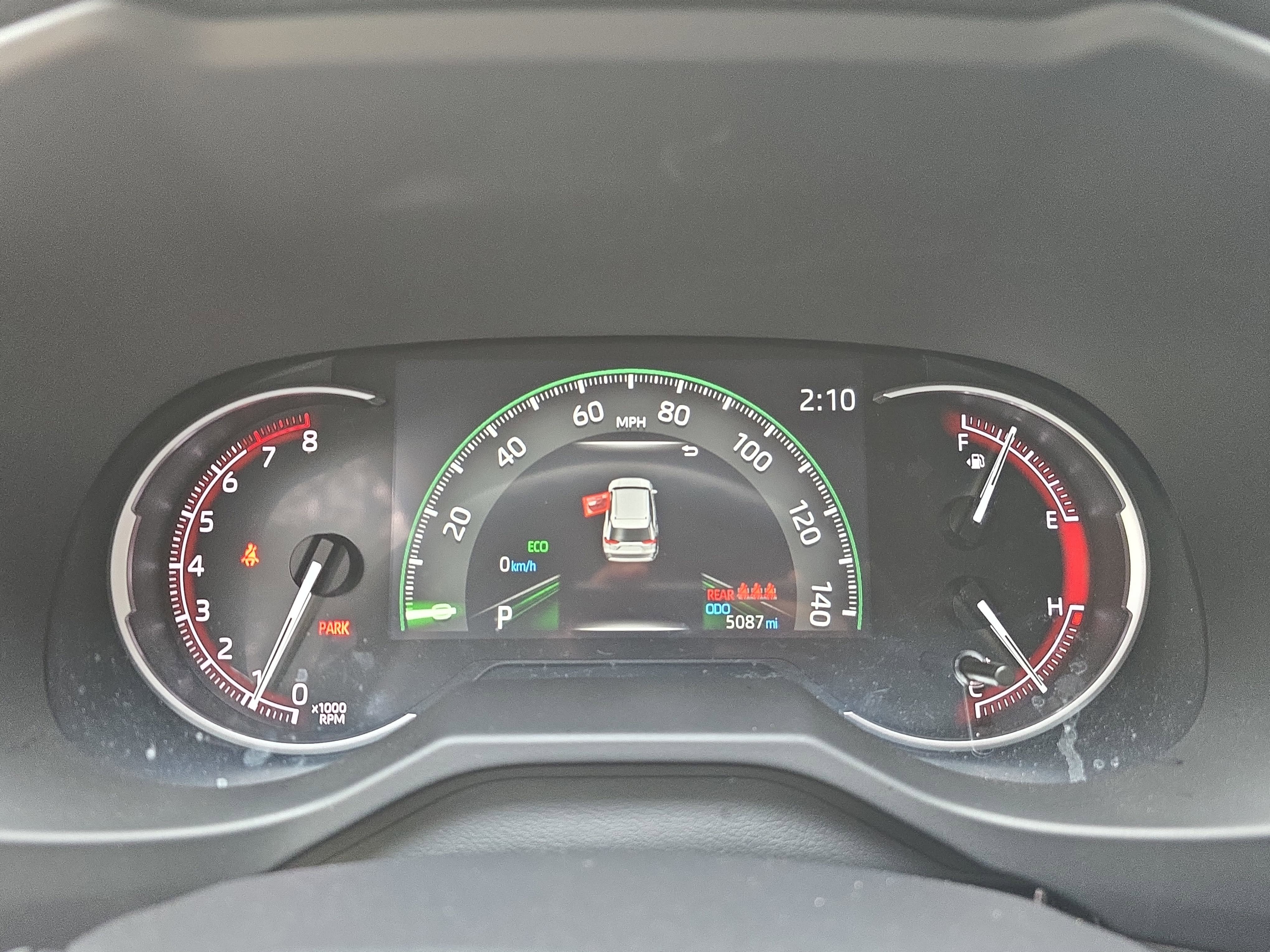 2025 Toyota RAV4 LE