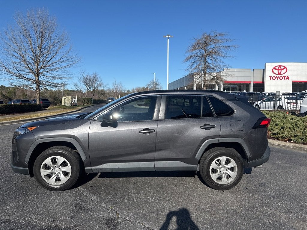 2019 Toyota RAV4 LE