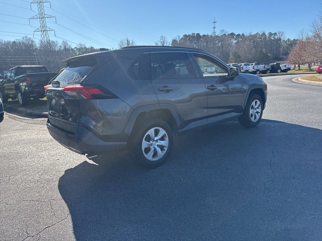 2019 Toyota RAV4 LE