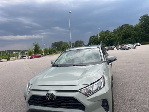 2020 Toyota RAV4 XLE