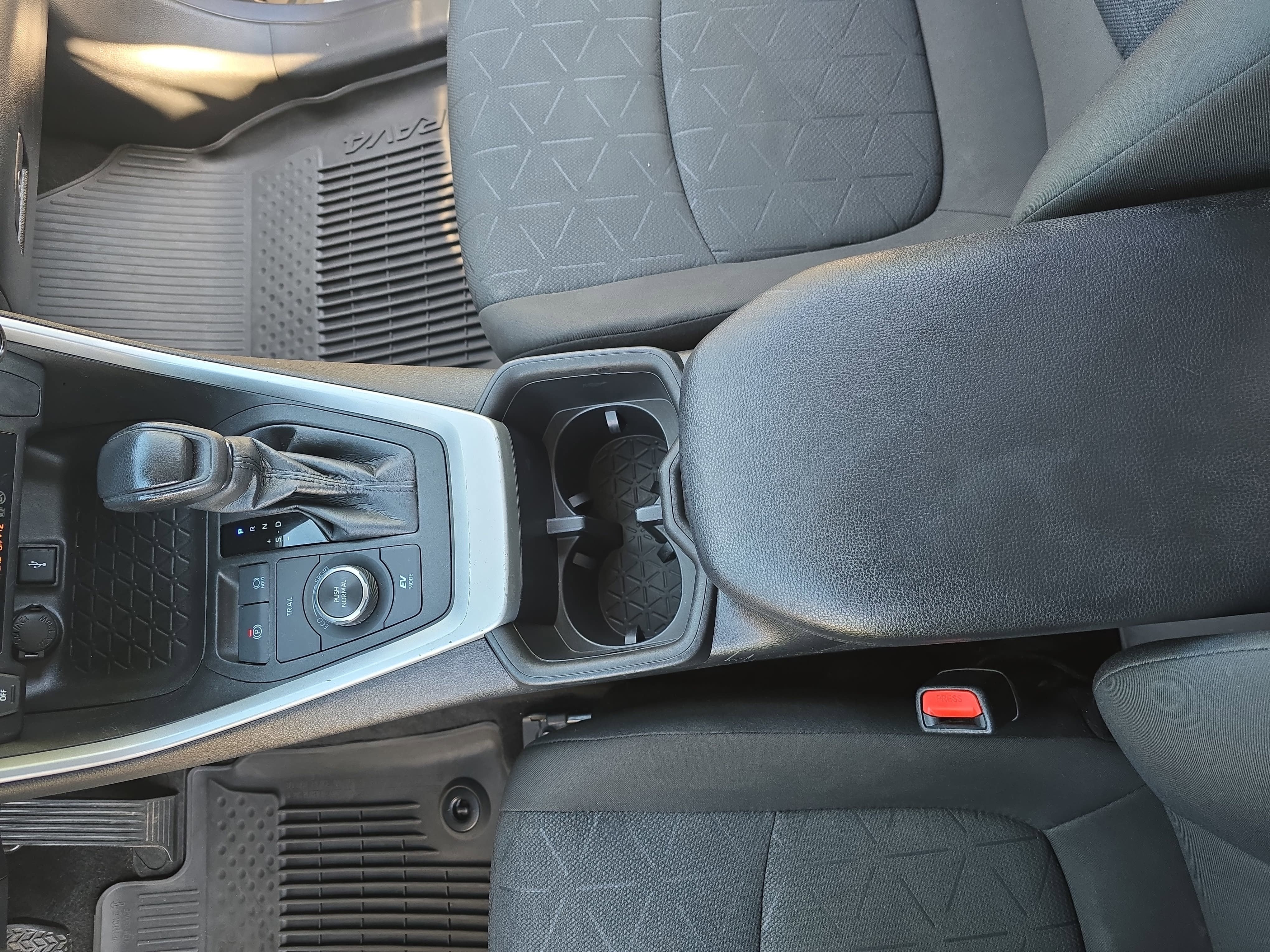 2022 Toyota RAV4 Hybrid Hybrid XLE