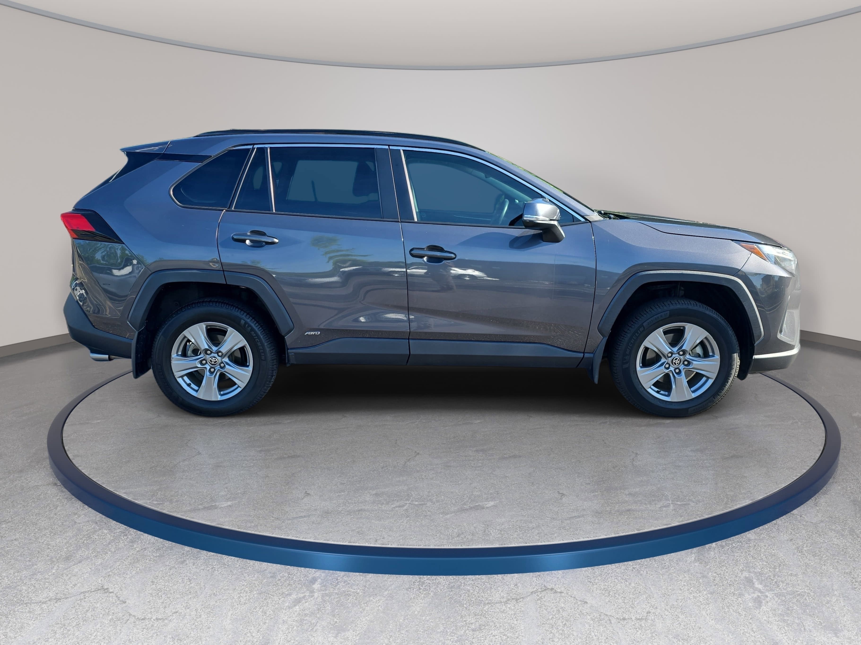 2022 Toyota RAV4 Hybrid Hybrid XLE