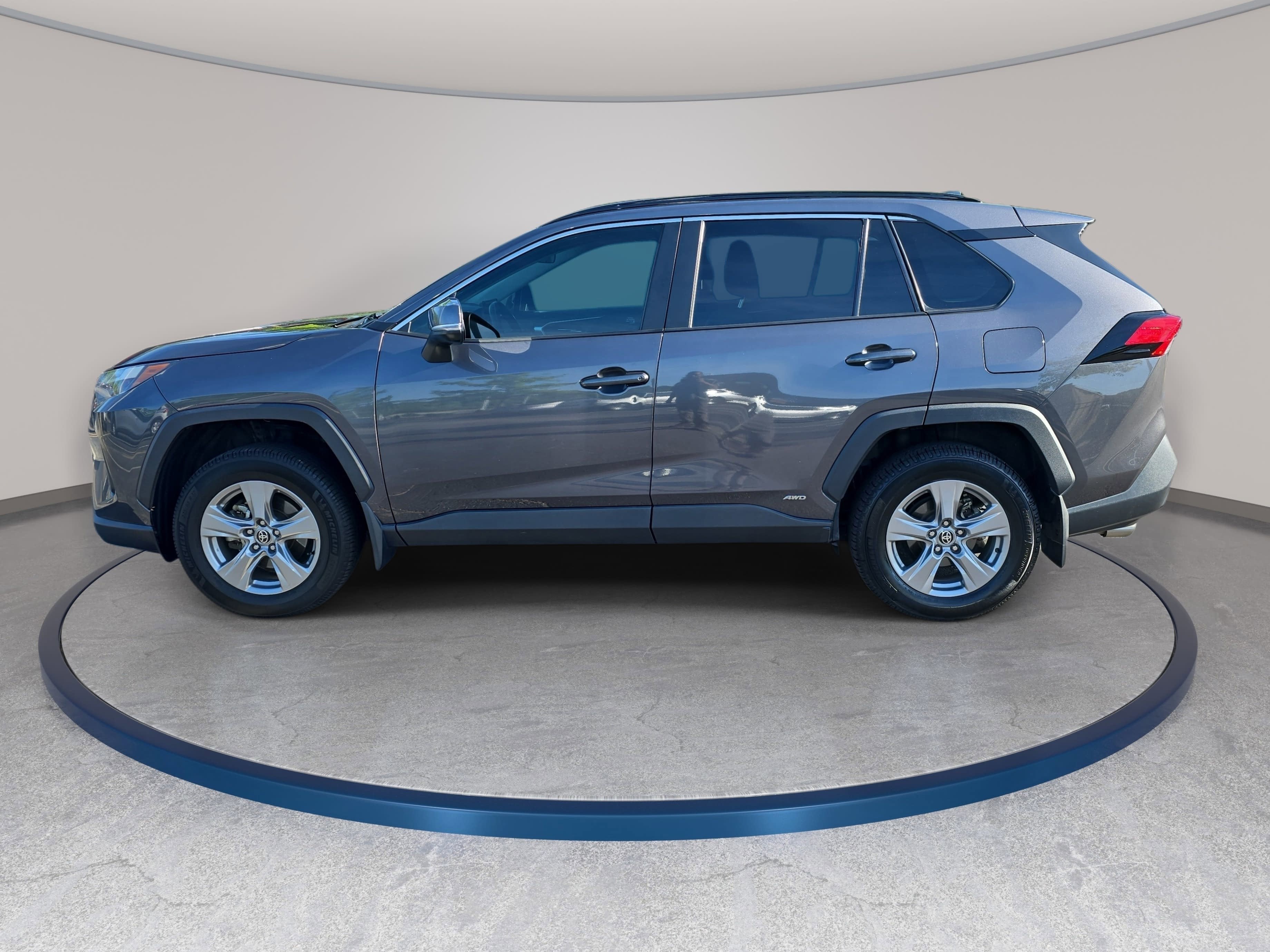 2022 Toyota RAV4 Hybrid Hybrid XLE