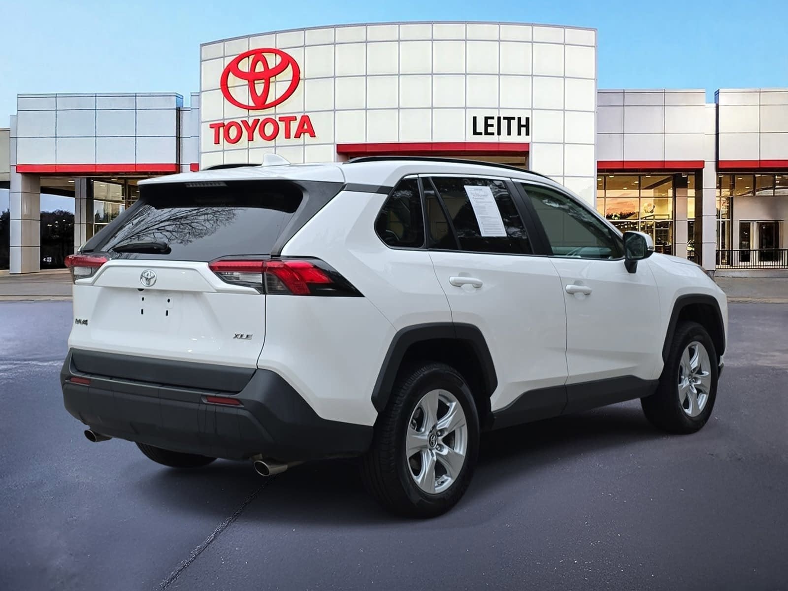 2019 Toyota RAV4 XLE
