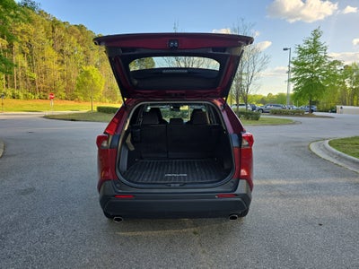 2022 Toyota RAV4 XLE