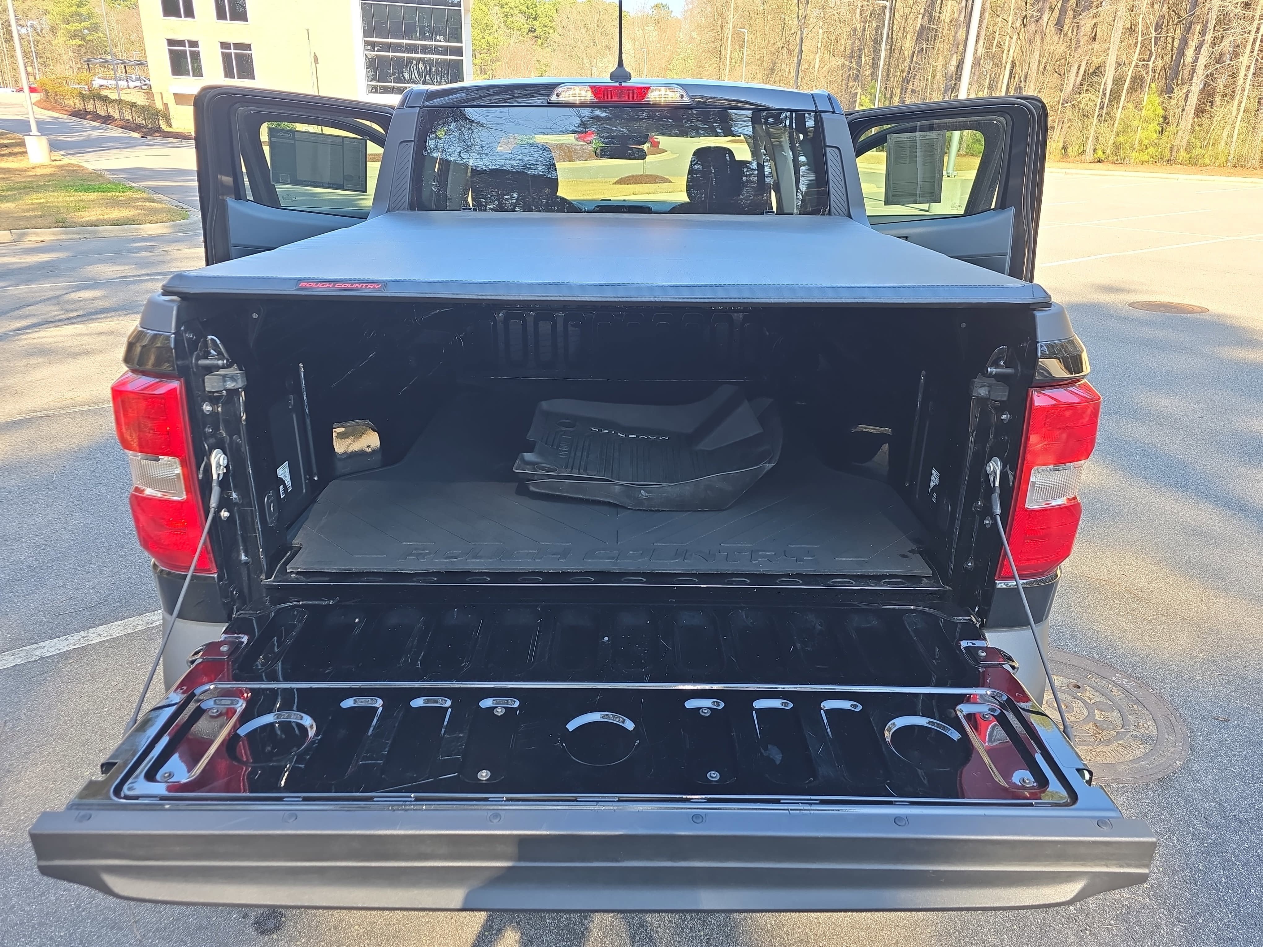 2023 Ford Maverick XL