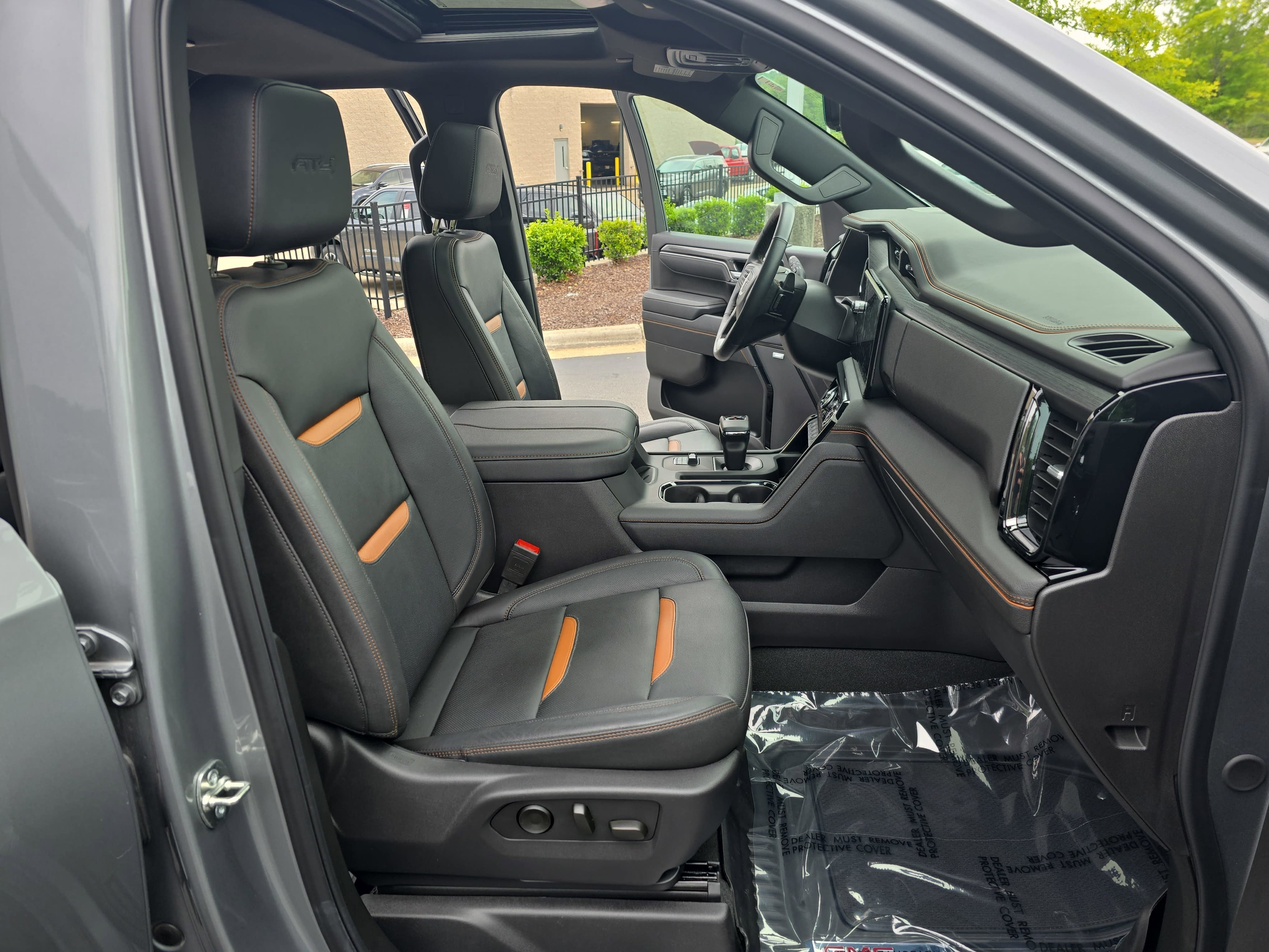 2025 GMC Sierra 1500 AT4
