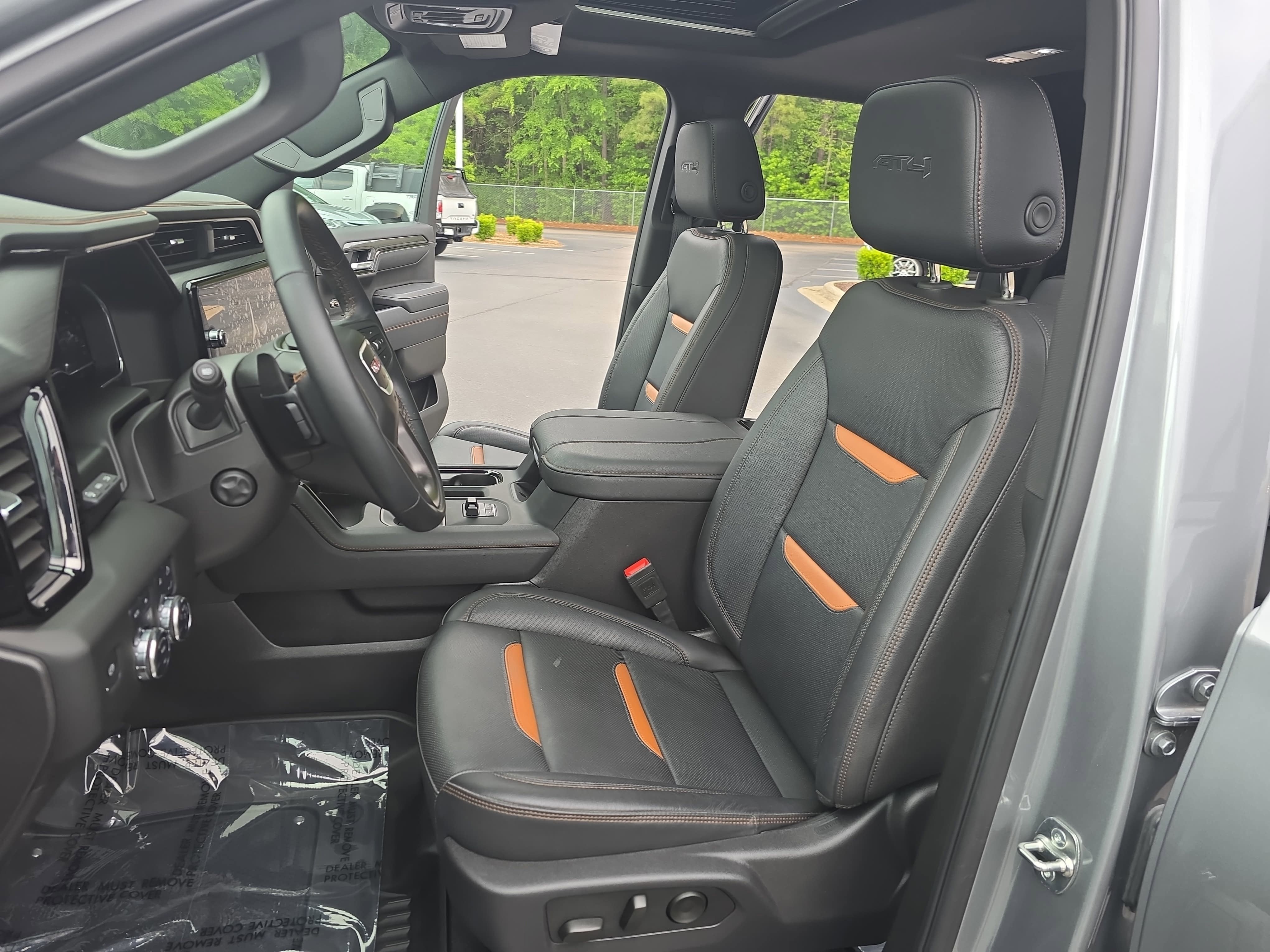 2025 GMC Sierra 1500 AT4