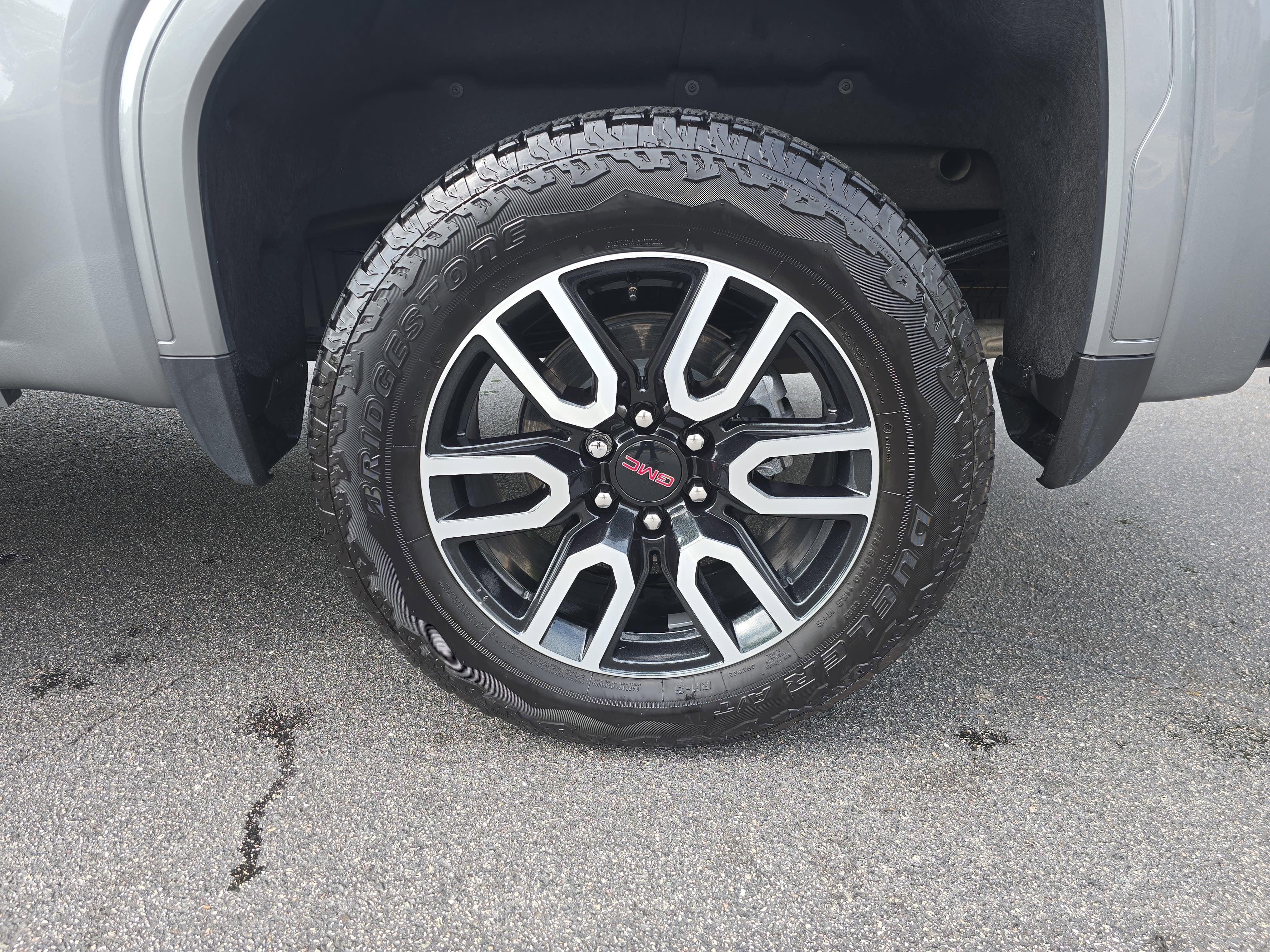 2025 GMC Sierra 1500 AT4