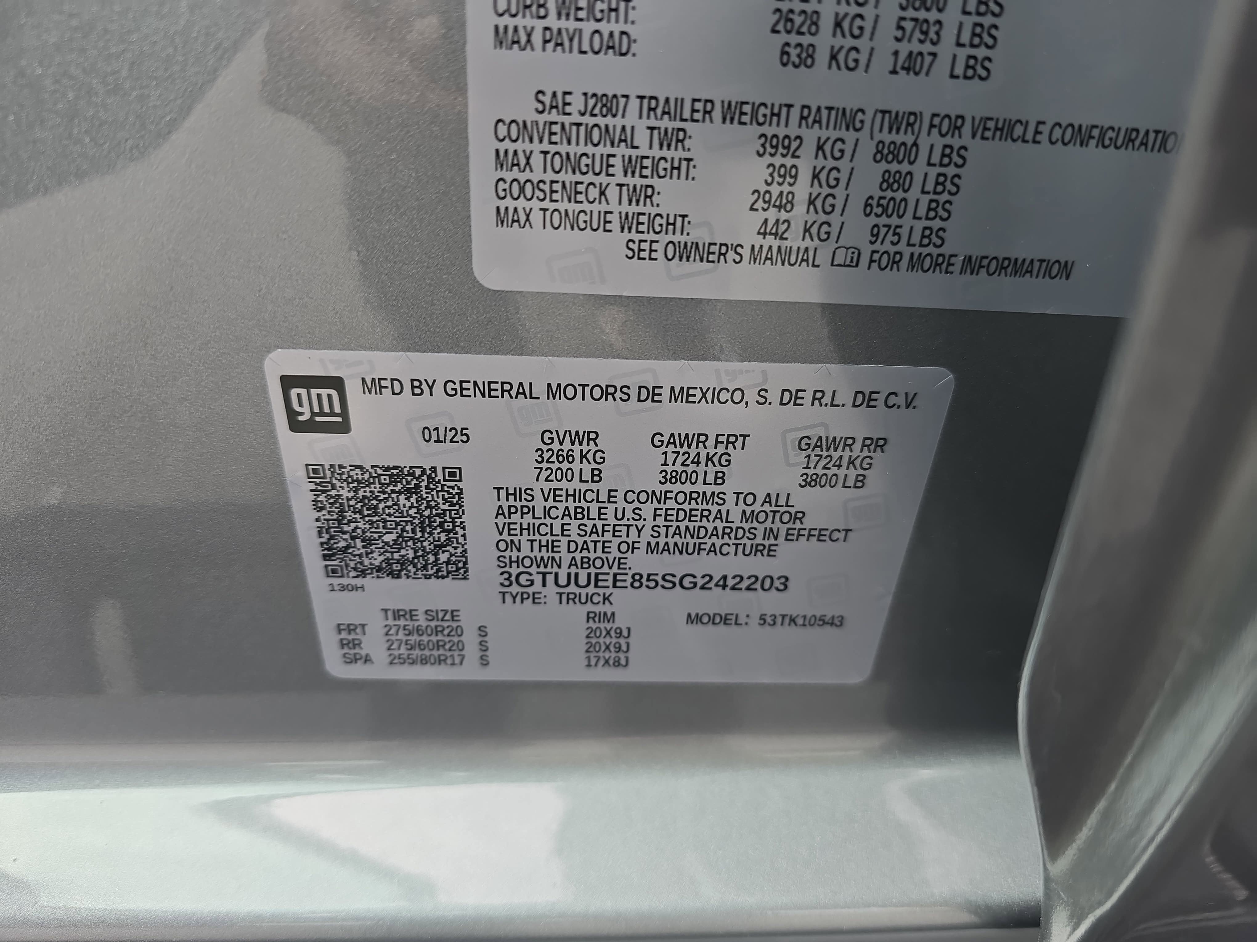 2025 GMC Sierra 1500 AT4