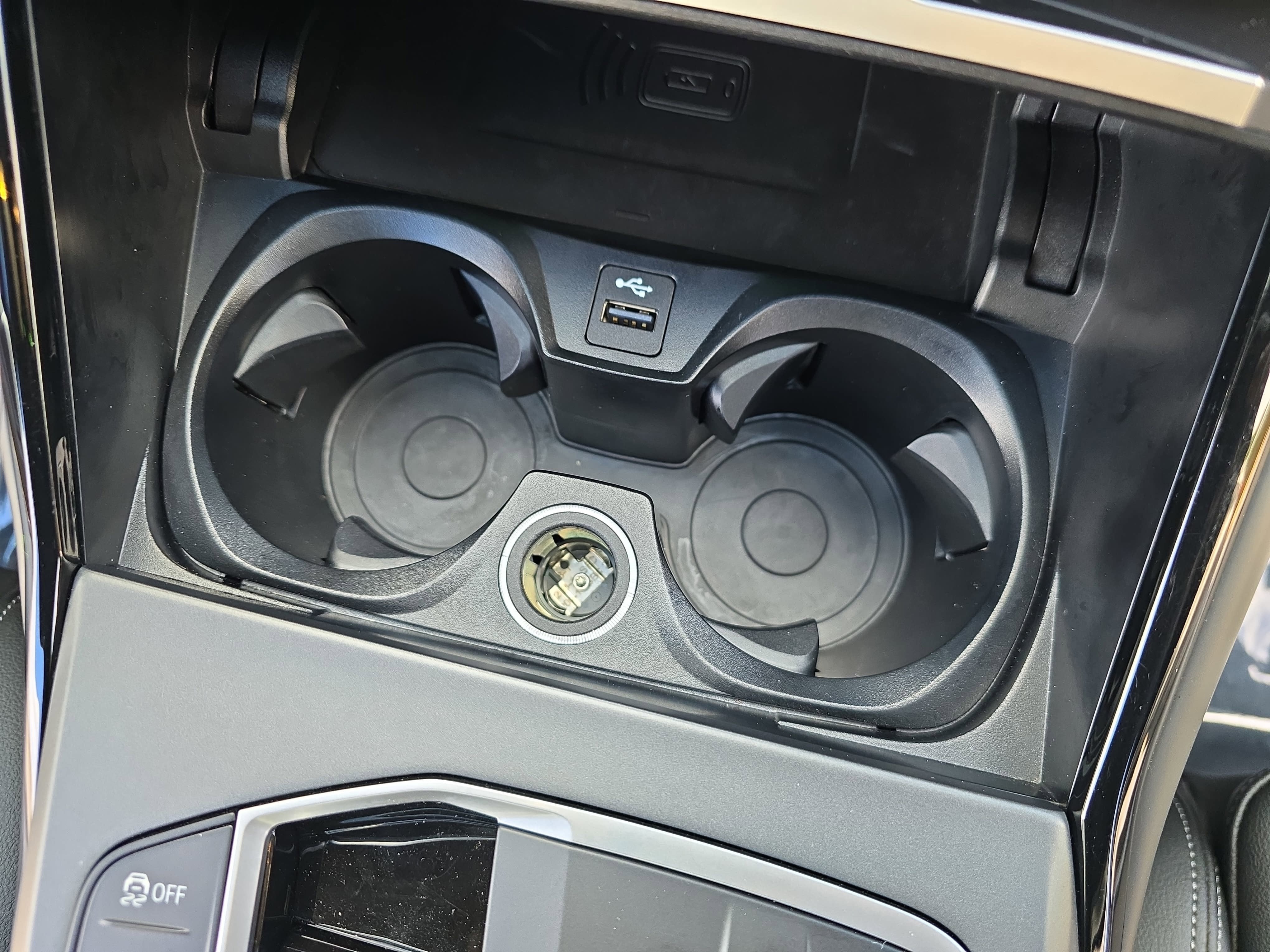 2024 BMW 2 Series 230i