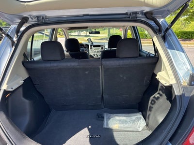 2011 Nissan Versa 1.8 SL