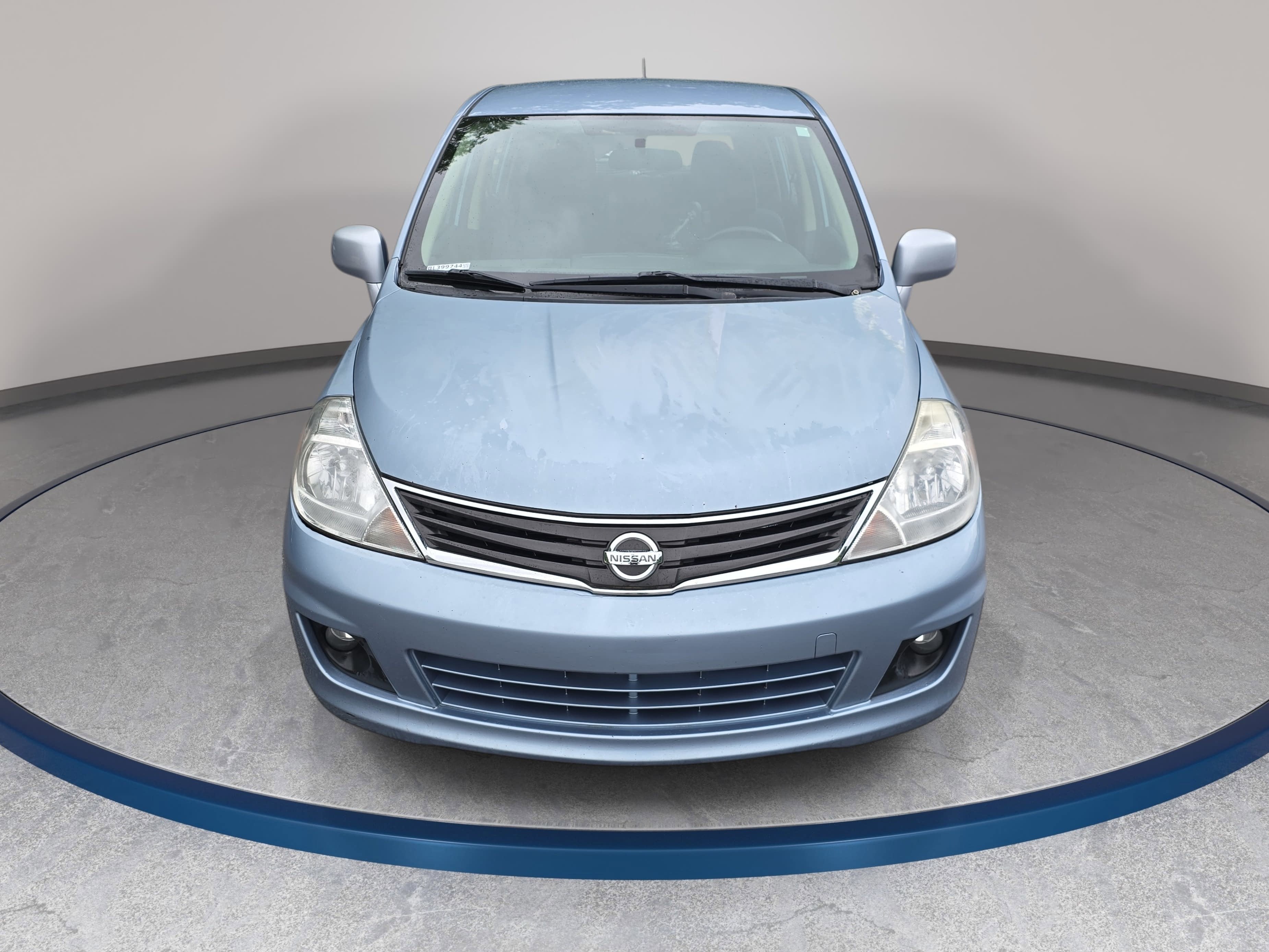 2011 Nissan Versa 1.8 SL
