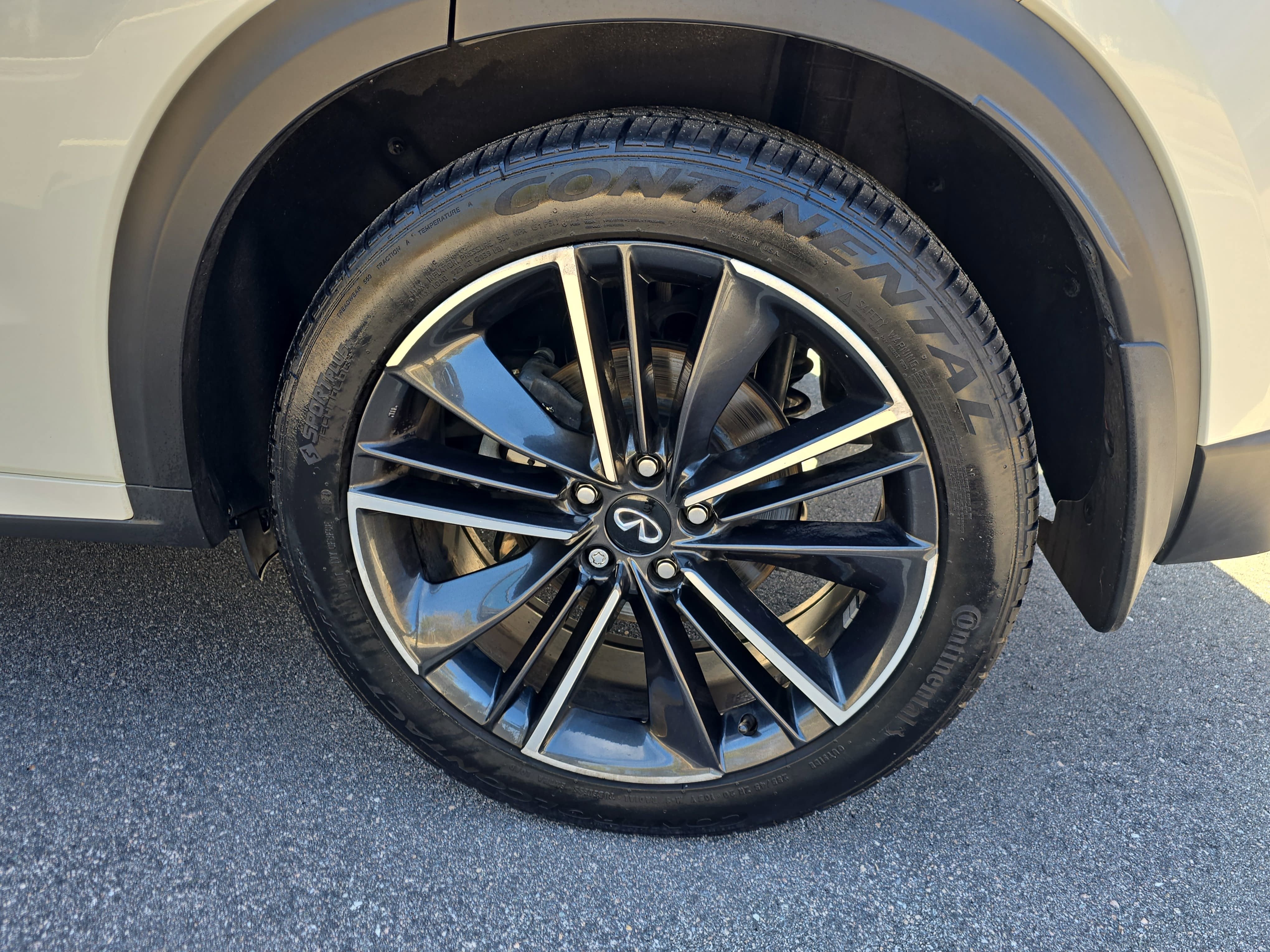 2022 INFINITI QX55 ESSENTIAL