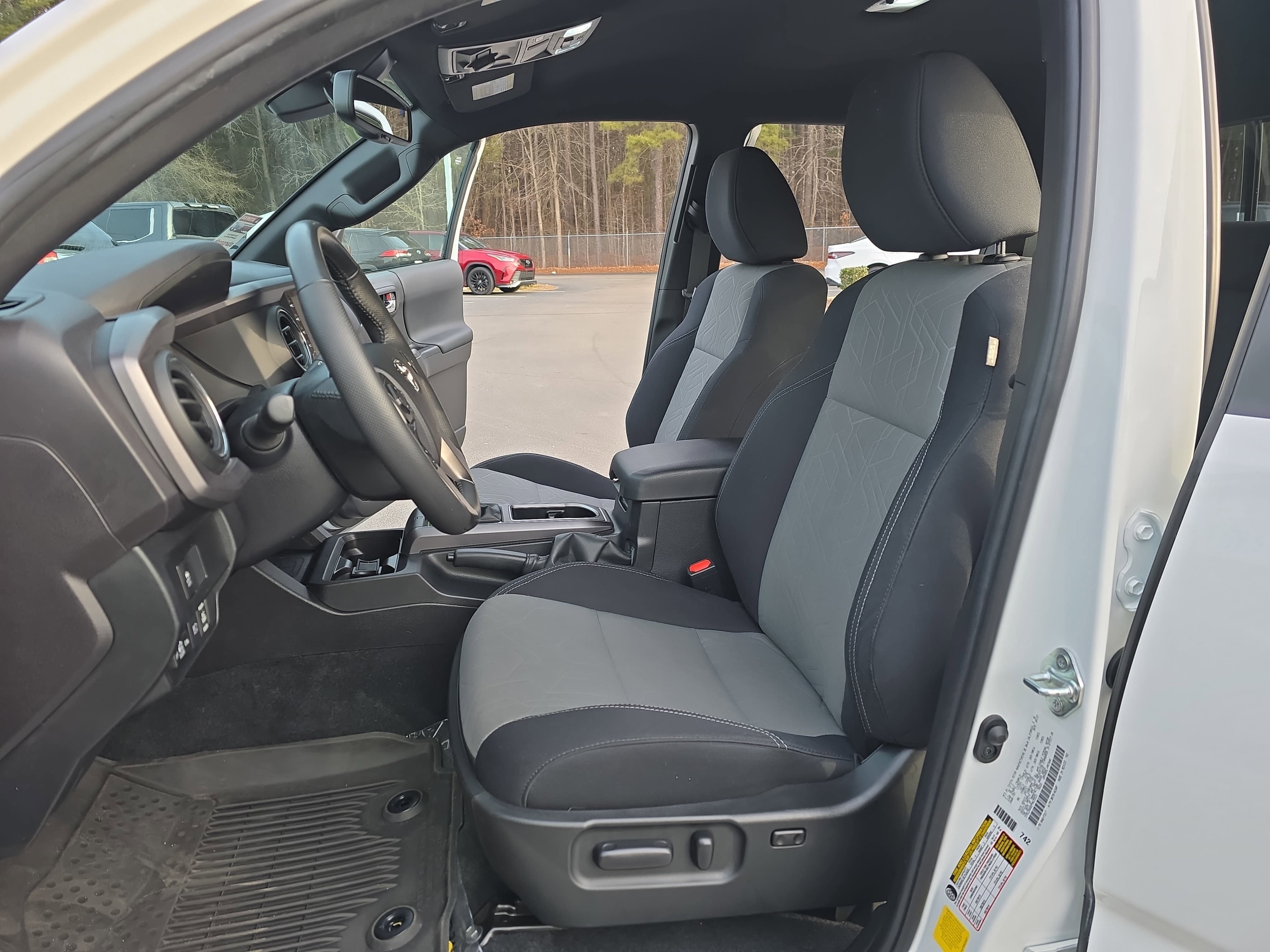 2023 Toyota Tacoma TRD Off-Road