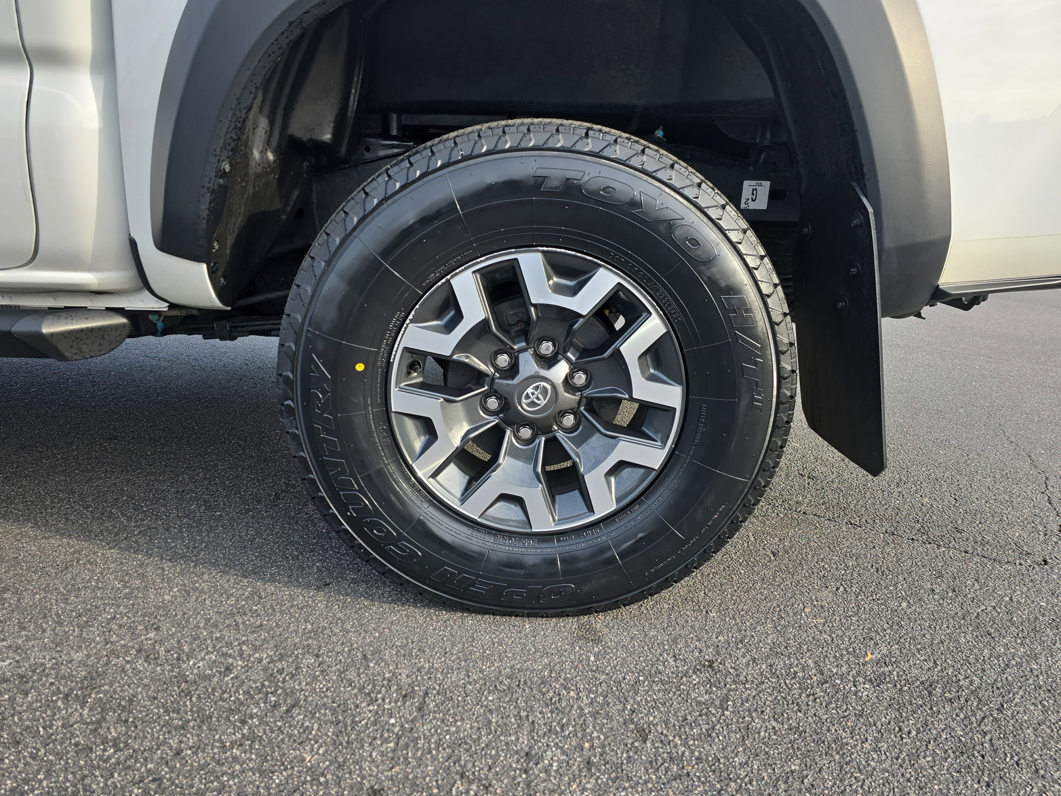 2023 Toyota Tacoma TRD Off-Road