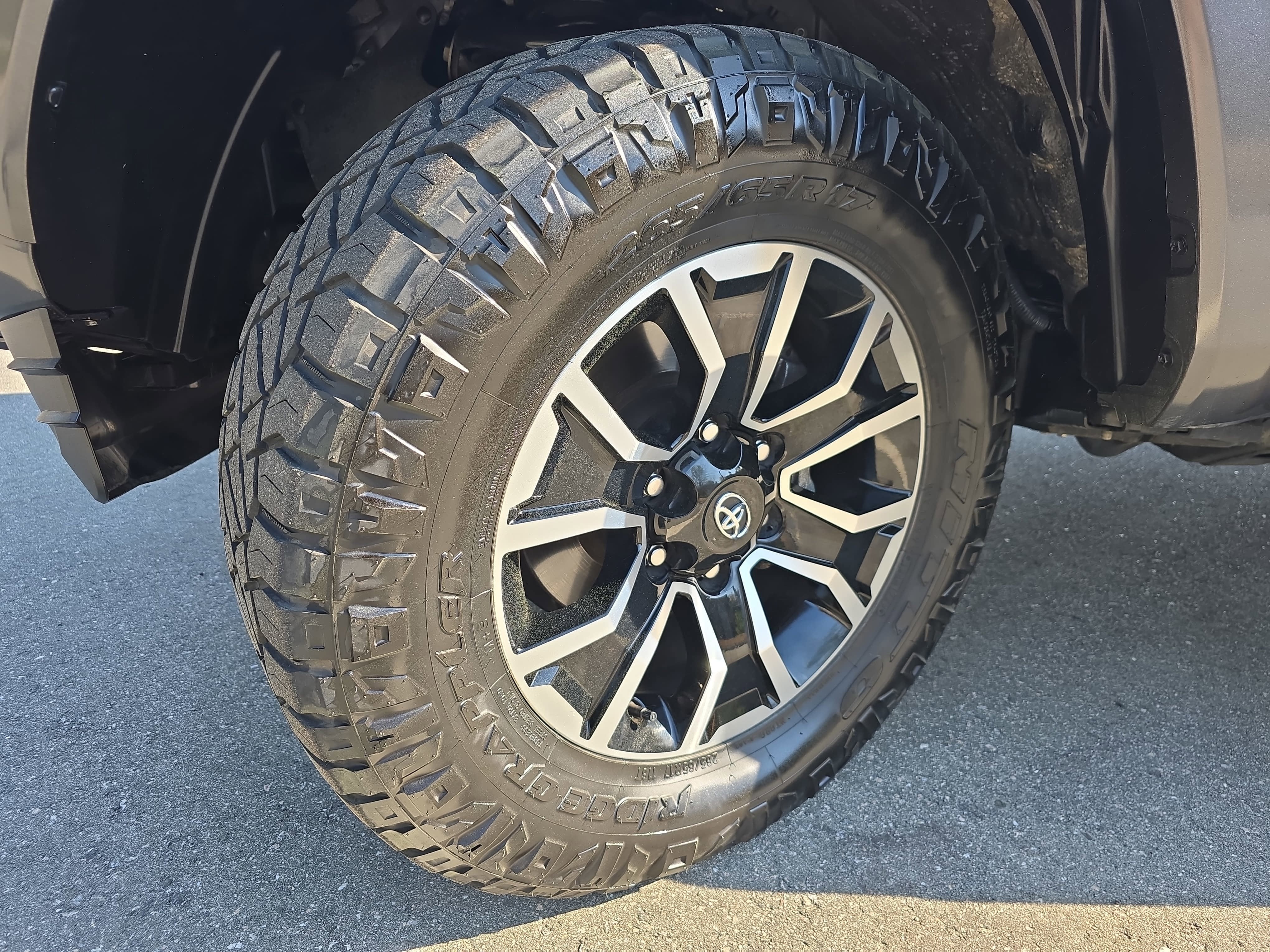 2023 Toyota Tacoma TRD Sport