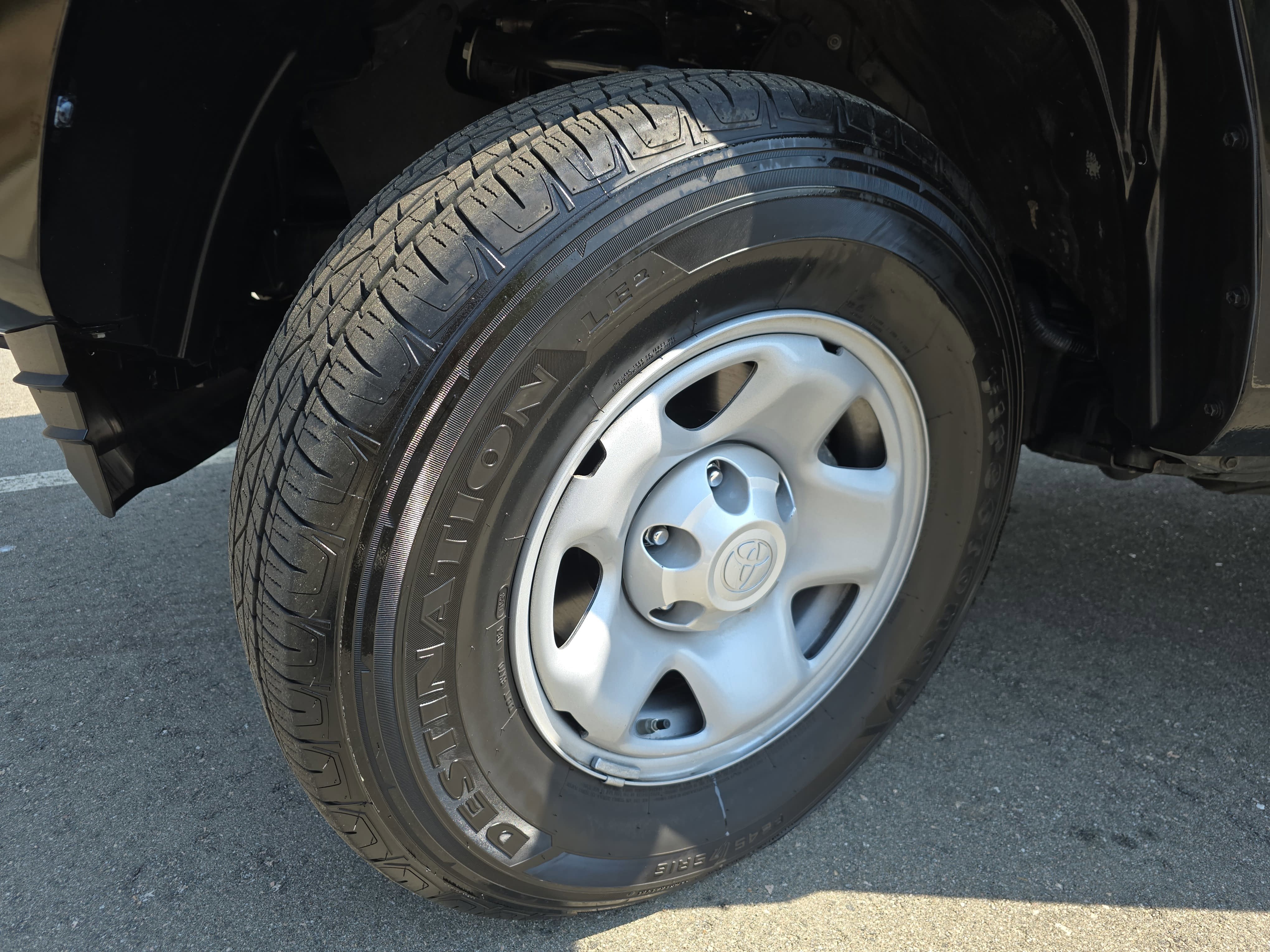 2023 Toyota Tacoma SR